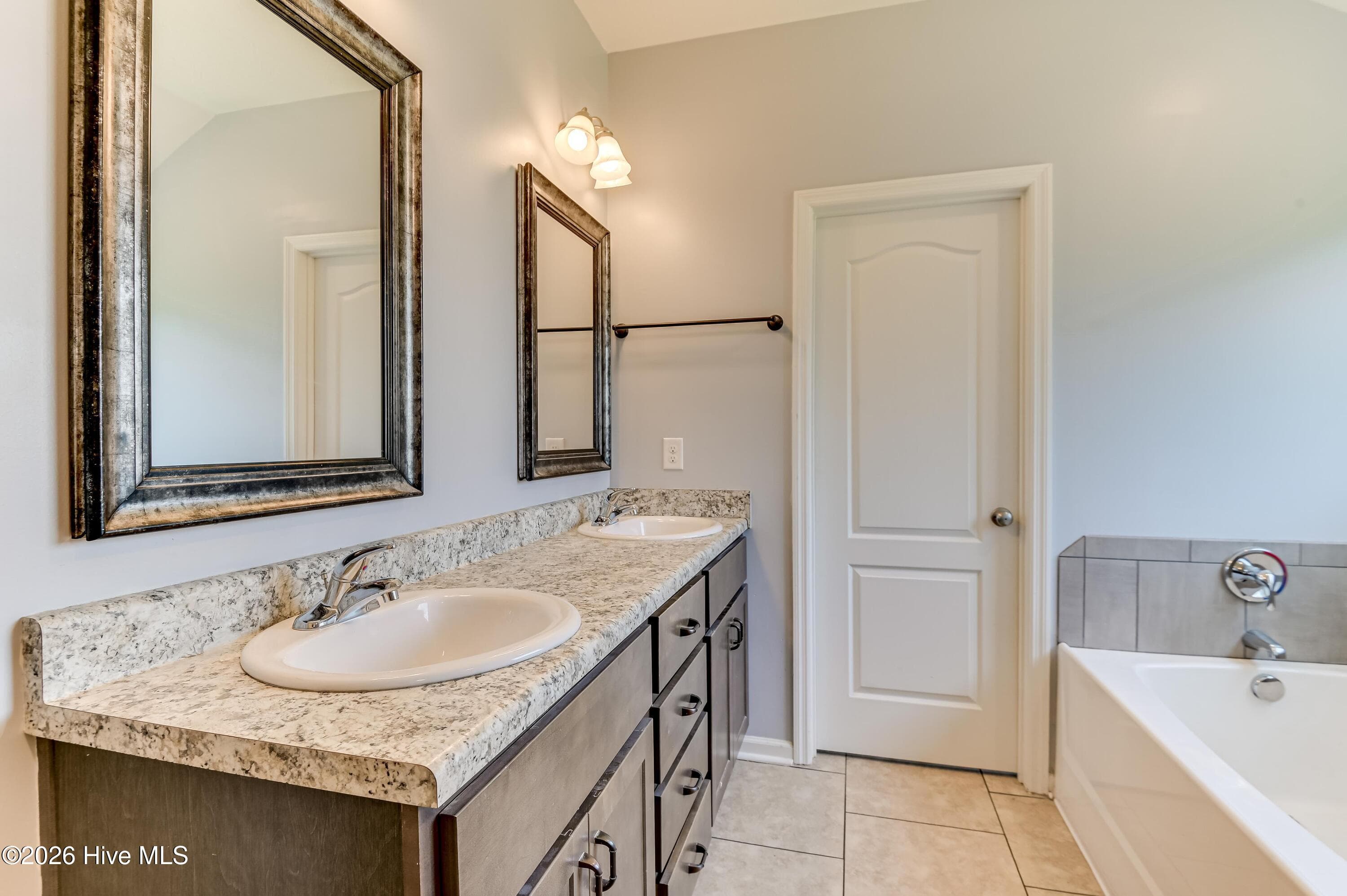 Single Family Residence at 1682 Tralee Court, Grovetown, GA 30813, photo 3 of 3