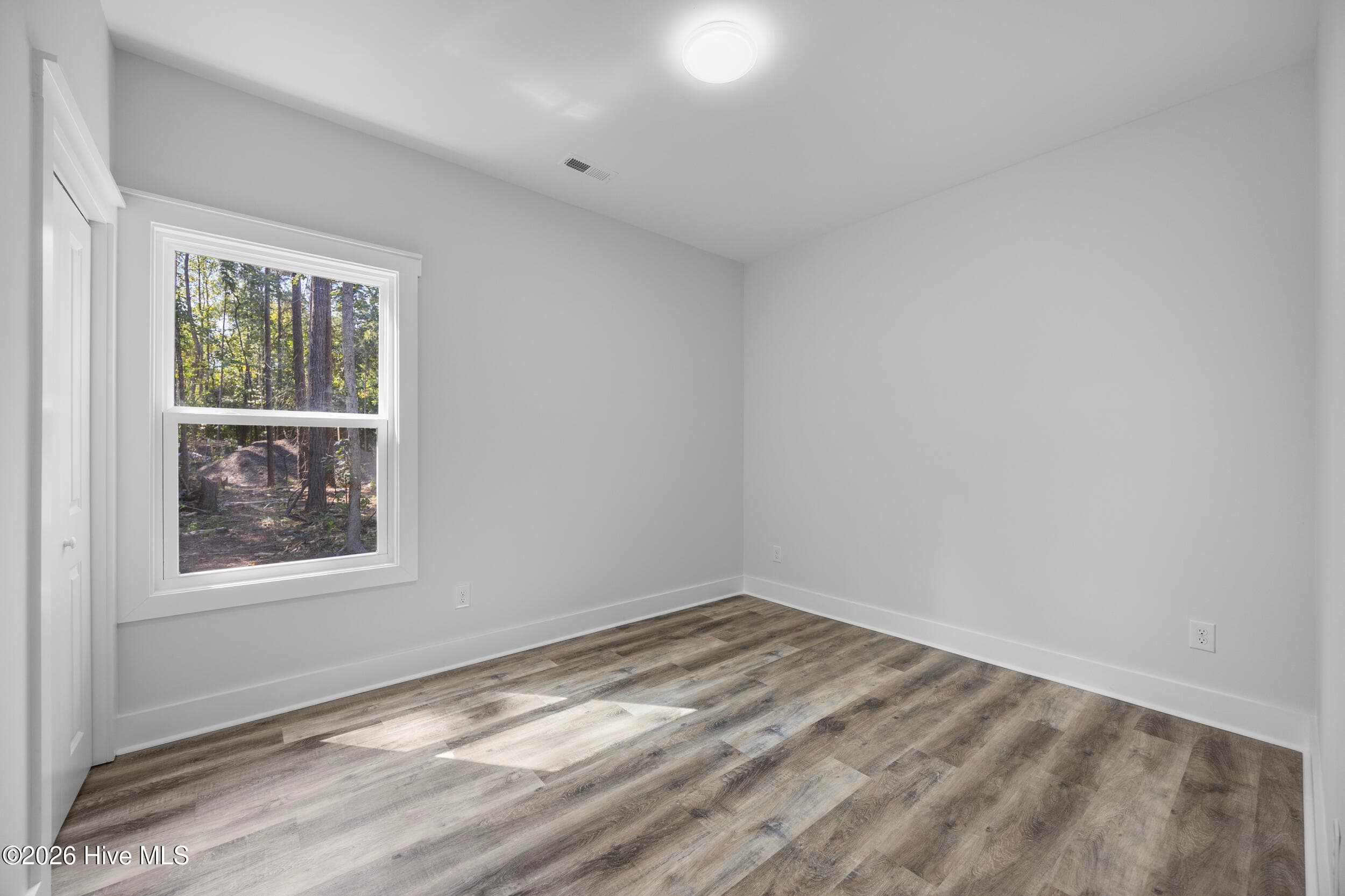 Single Family Residence at 121 Neck Road SE, Bolivia, NC 28422, photo 19 of 52