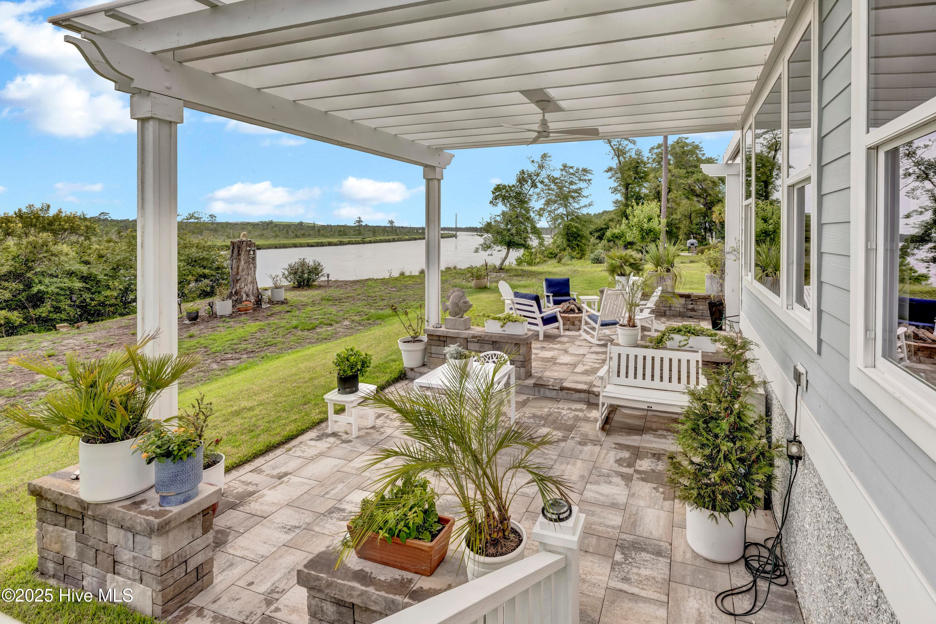 Back patio & pergola - 3623 White Cliffs Drive, Castle Hayne, NC 28429