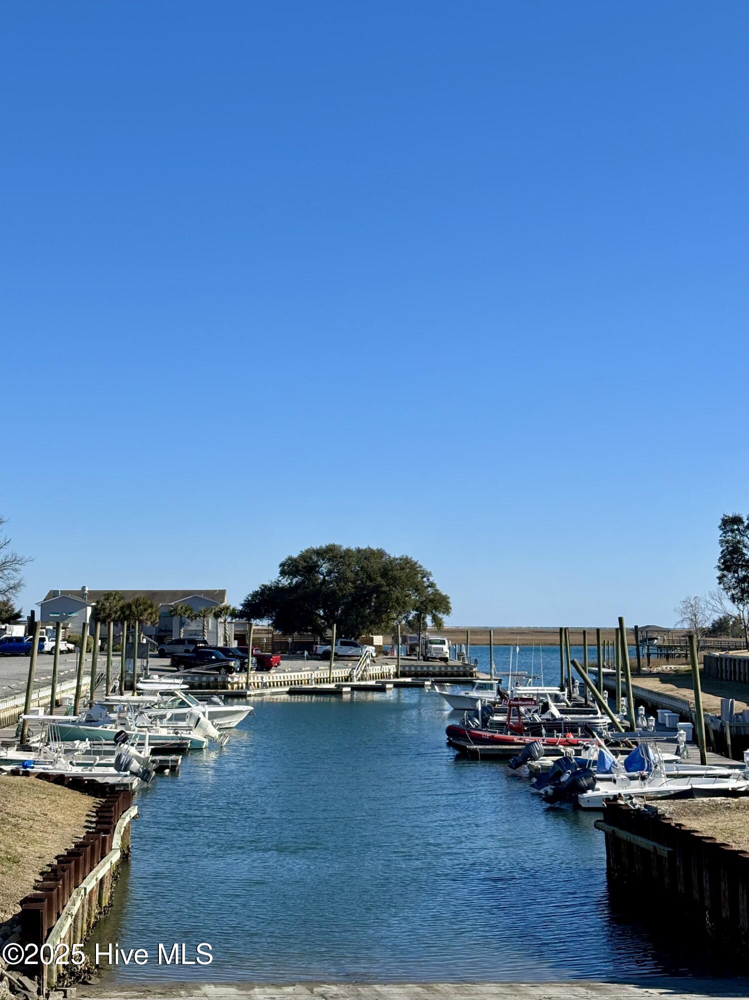 Marsh Creek Marine - 494 Heart Pine Avenue, Wilmington, NC 28411