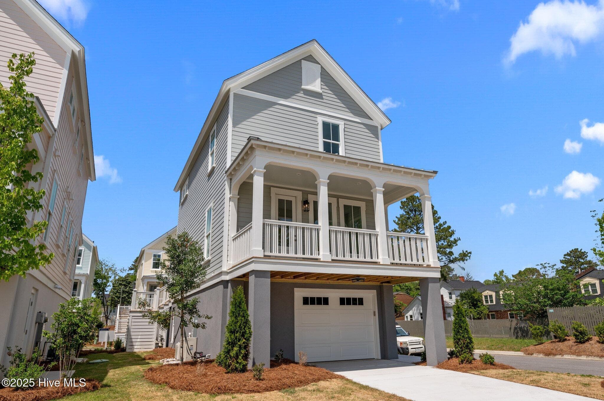 Single Family Residence at 100 Wiley Street, Washington, NC 27889, photo 3 of 34