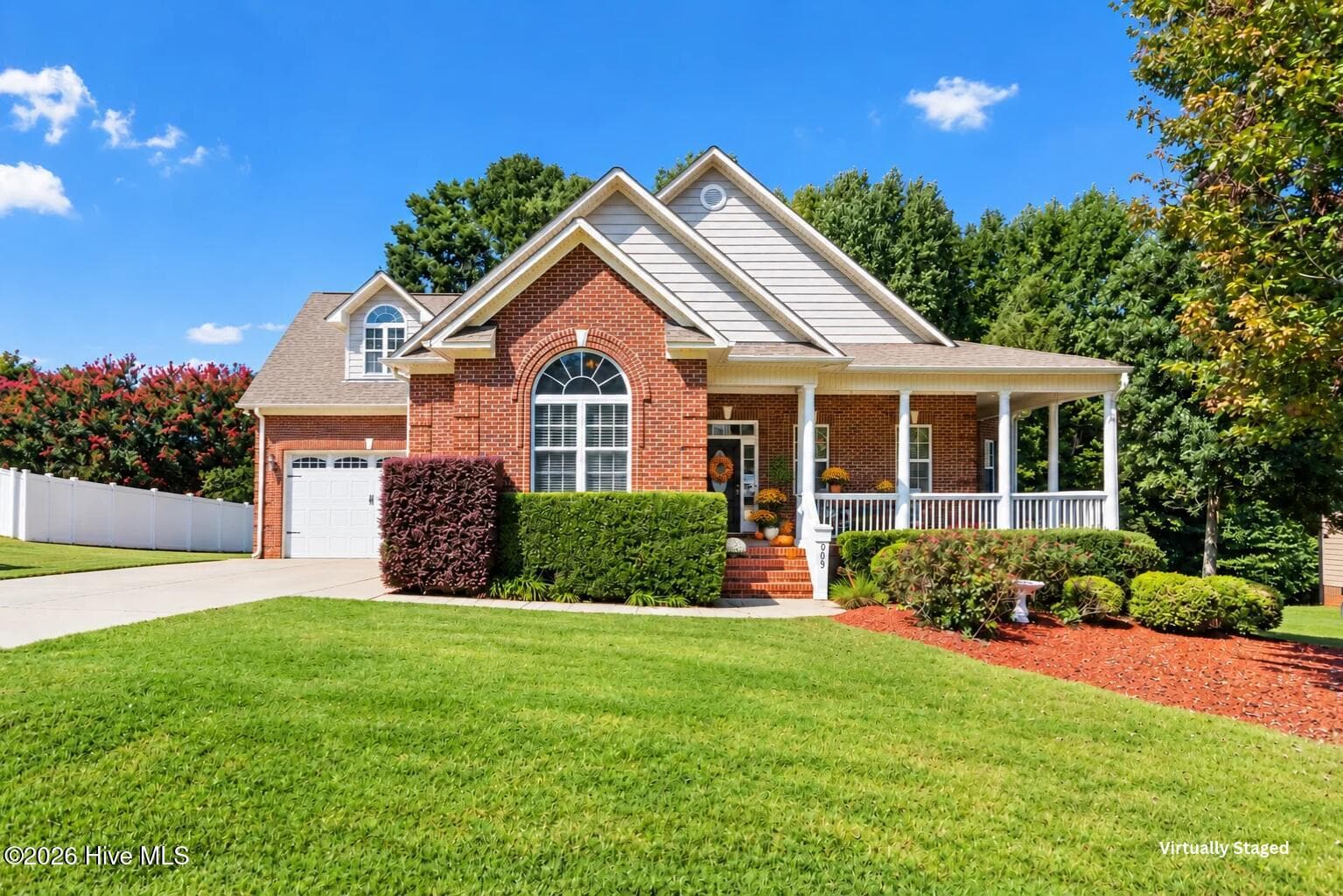 505 River Knoll Drive, Clayton, NC 27527