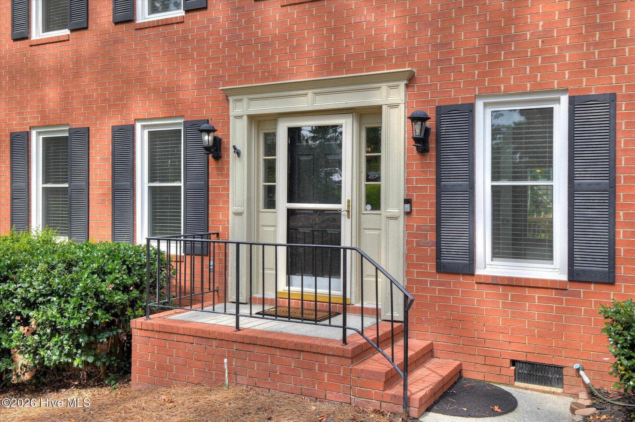 Single Family Residence at 4198 Knollcrest Circle N, Martinez, GA 30907, photo 19 of 131