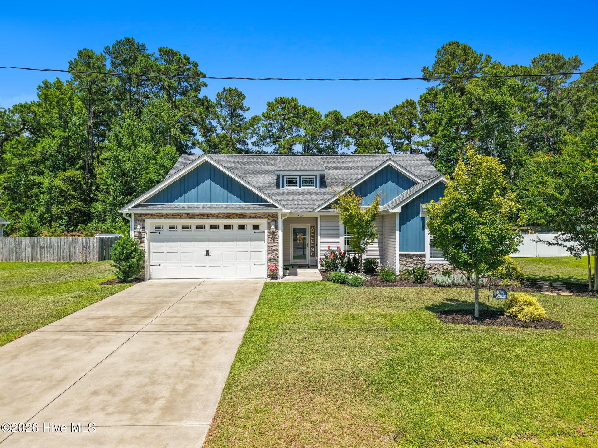 Single Family Residence at 690 Boundary Loop Road NW, Calabash, NC 28467, photo 3 of 51