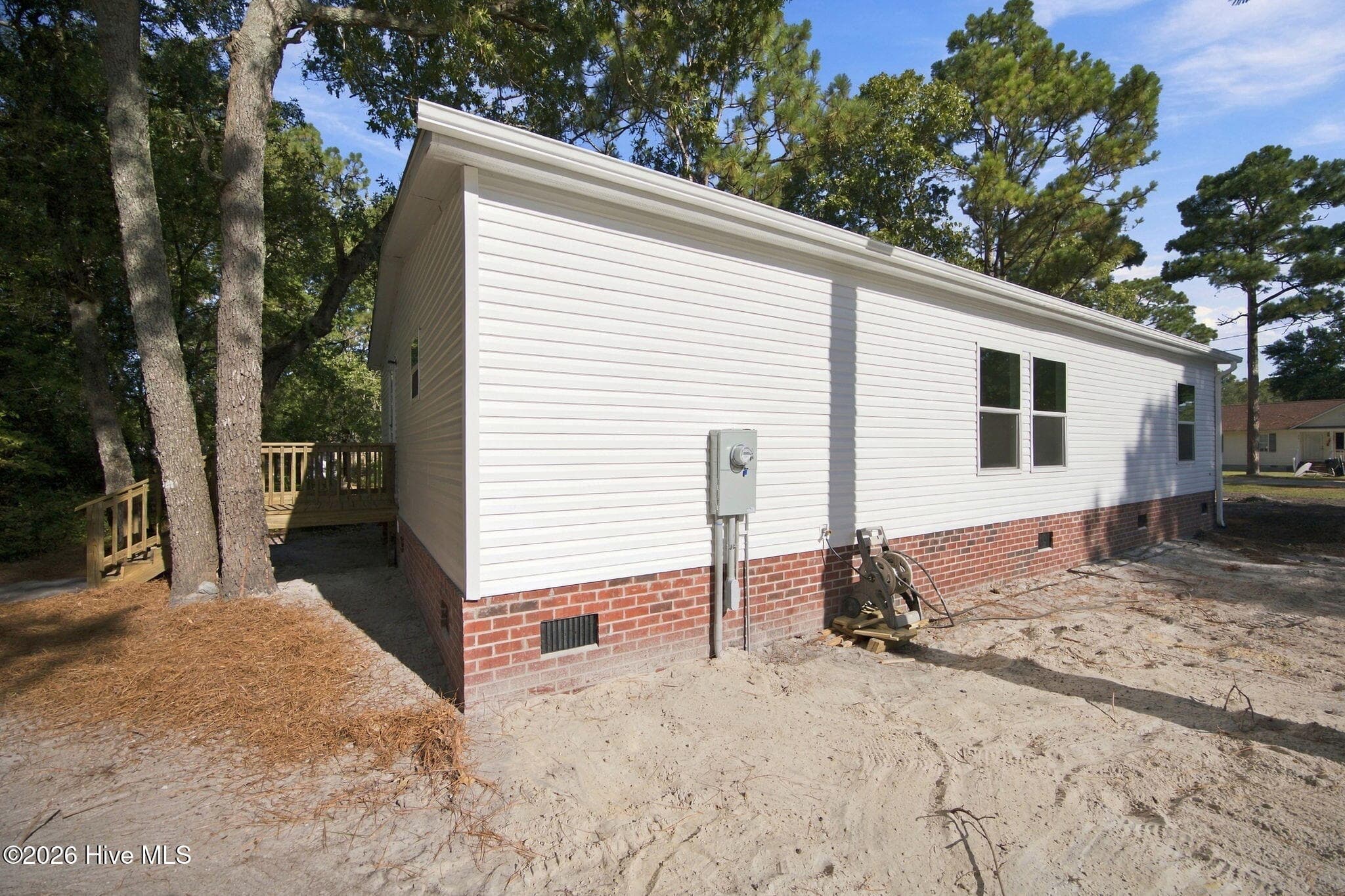Manufactured Home at 209 Sycamore Road, Southport, NC 28461, photo 136 of 167