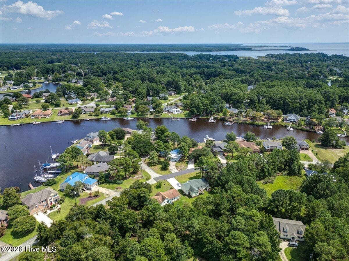 Single Family Residence at 5724 Gondolier Drive, New Bern, NC 28560, New Bern, photo 52 of 59