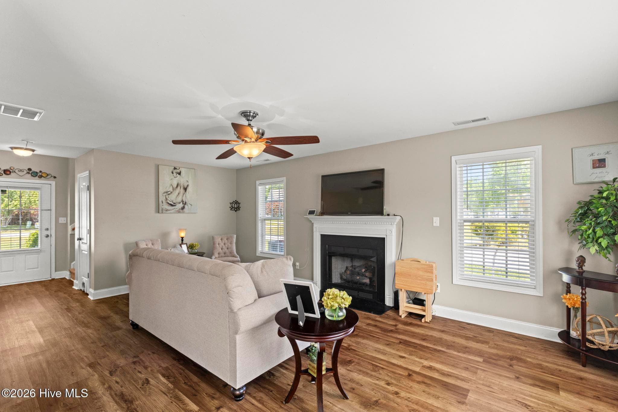 Single Family Residence at 208 Gelynda Court, Holly Ridge, NC 28445, photo 14 of 53