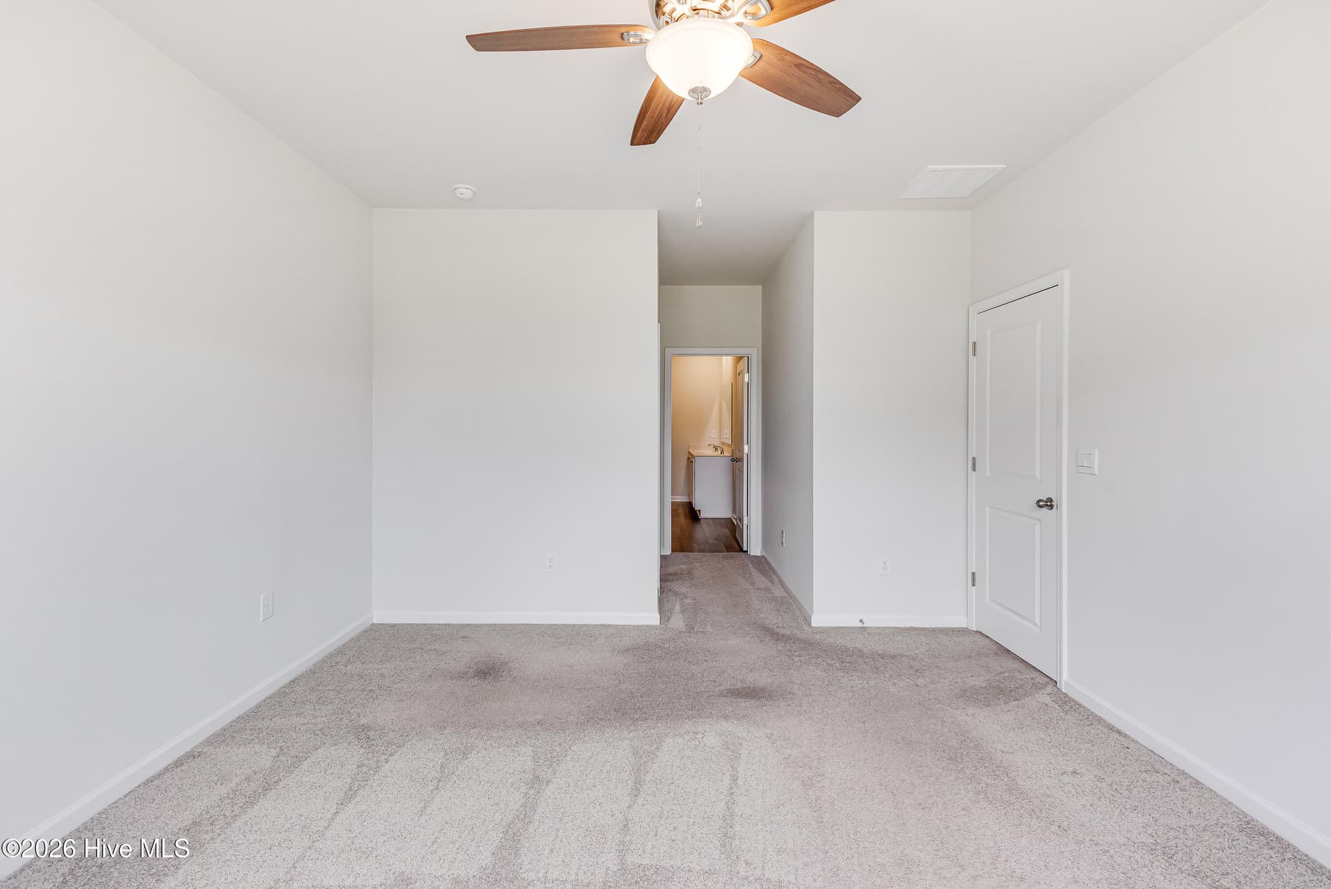 Single Family Residence at 1038 Burled Oak Ridge Loop SE, Bolivia, NC 28422, photo 53 of 91