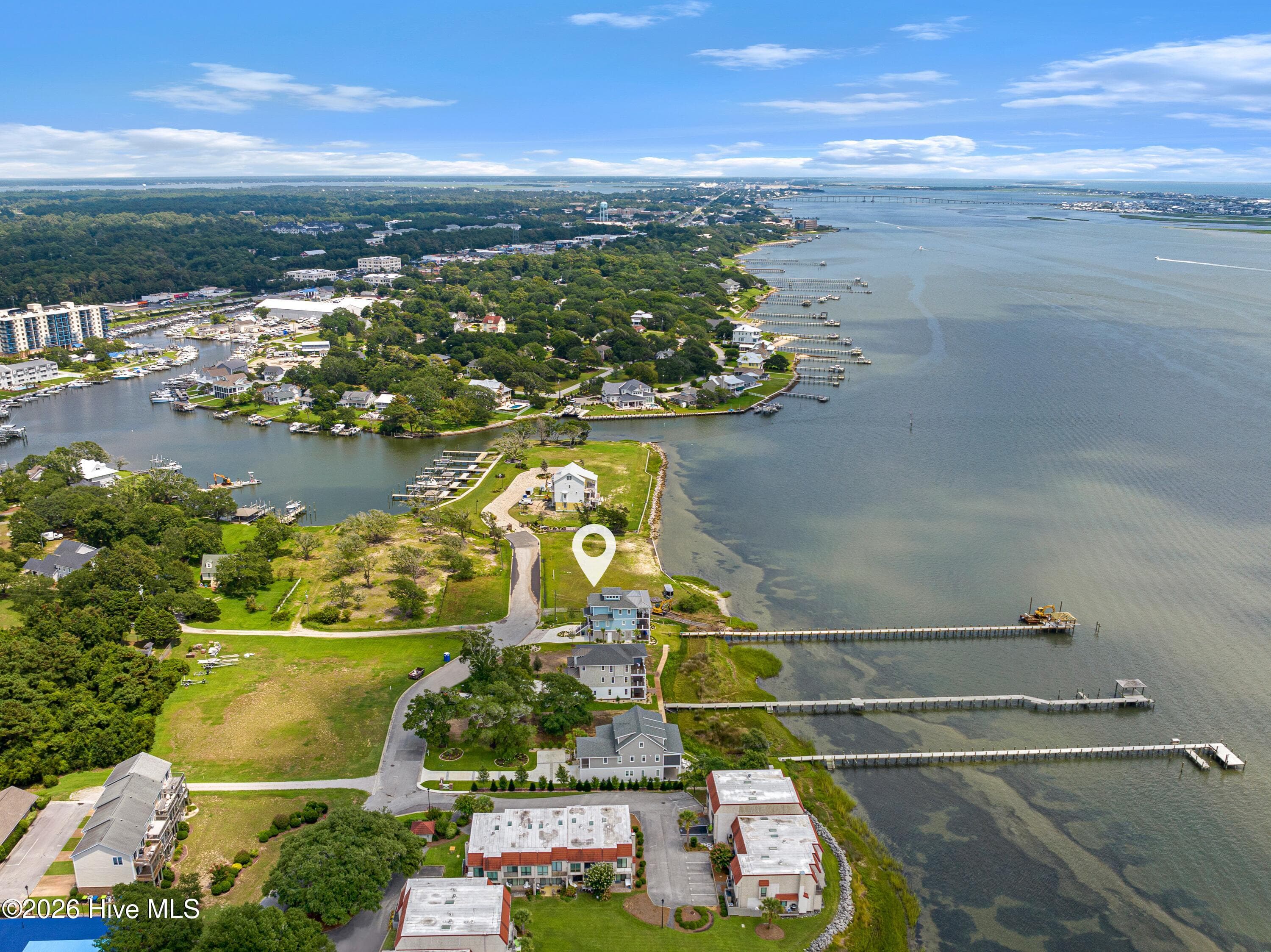 4729 S Shore Drive, Morehead City, NC 28557