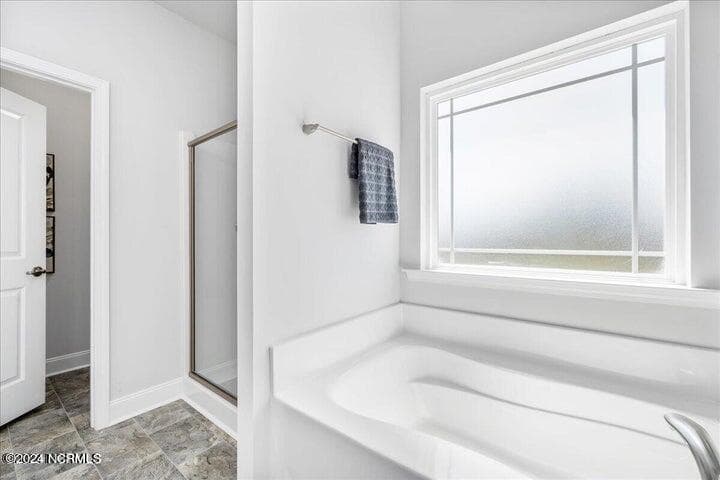 Photos of the same plan in a different community. - 100 Shoal Lane, New Bern, NC 28562