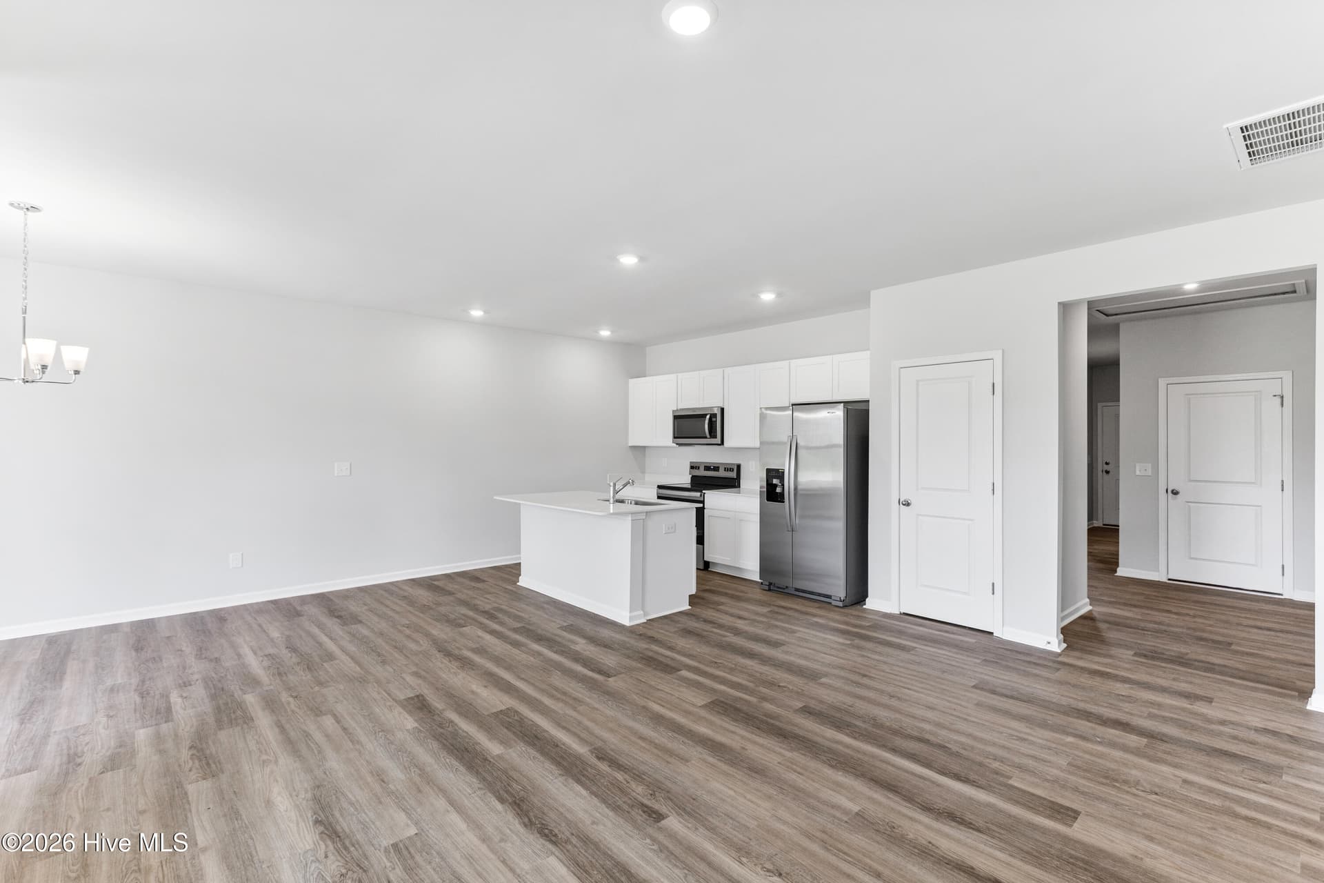 Single Family Residence at 201 Hamlet Court, Richlands, NC 28574, photo 14 of 30