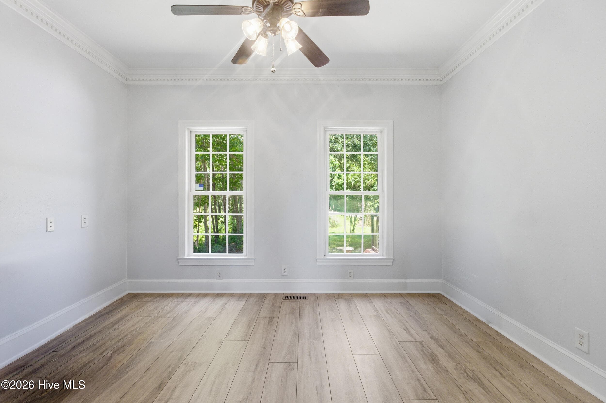 Study Room - 516 Long Point Road, Chocowinity, NC 27817