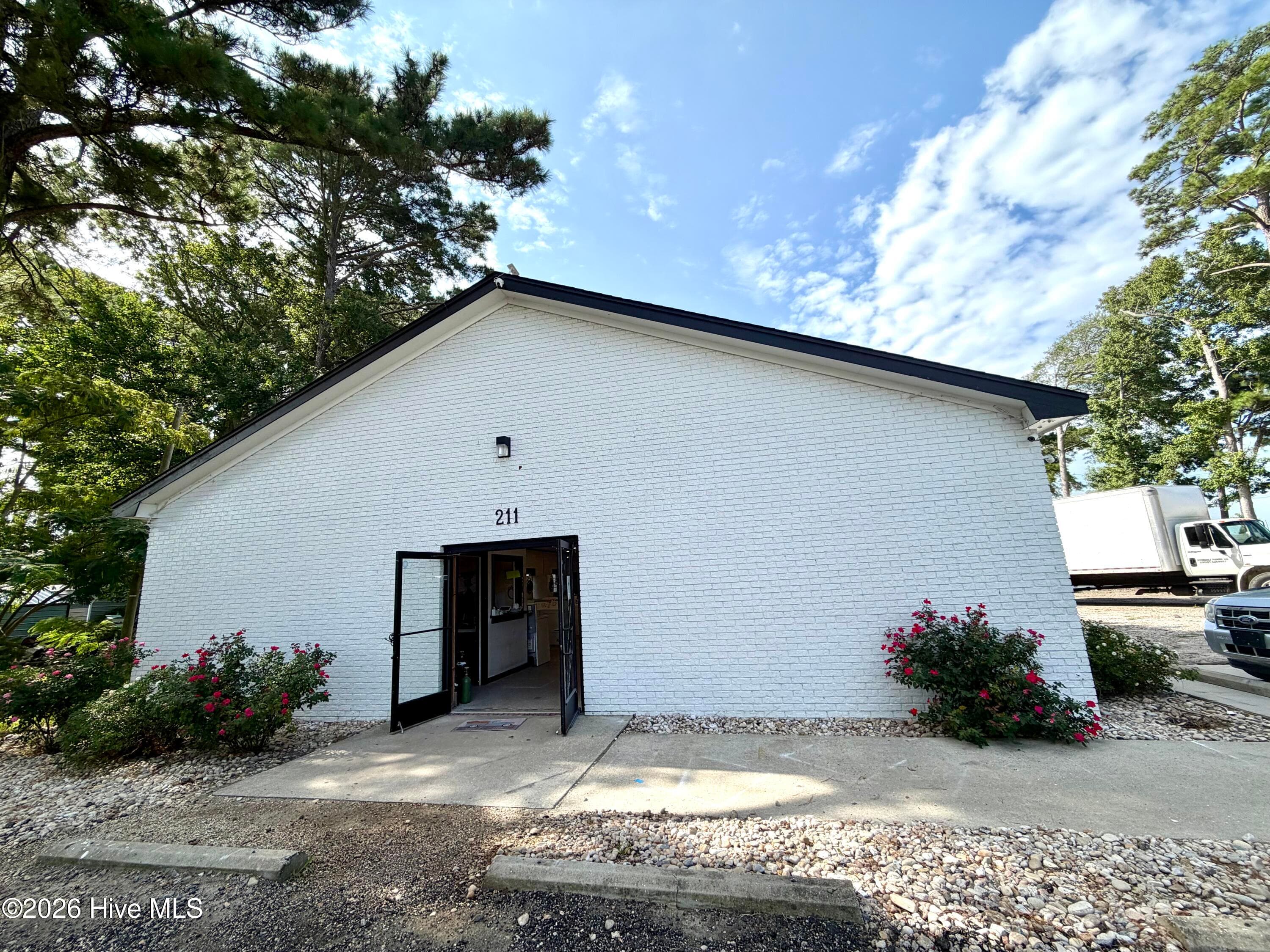 Business at 211 Shortcut Road, Barco, NC 27917, photo 4 of 17
