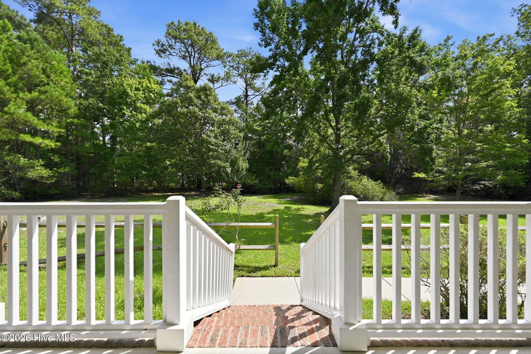Single Family Residence at 303 Creekview Drive, Hampstead, NC 28443, photo 16 of 56