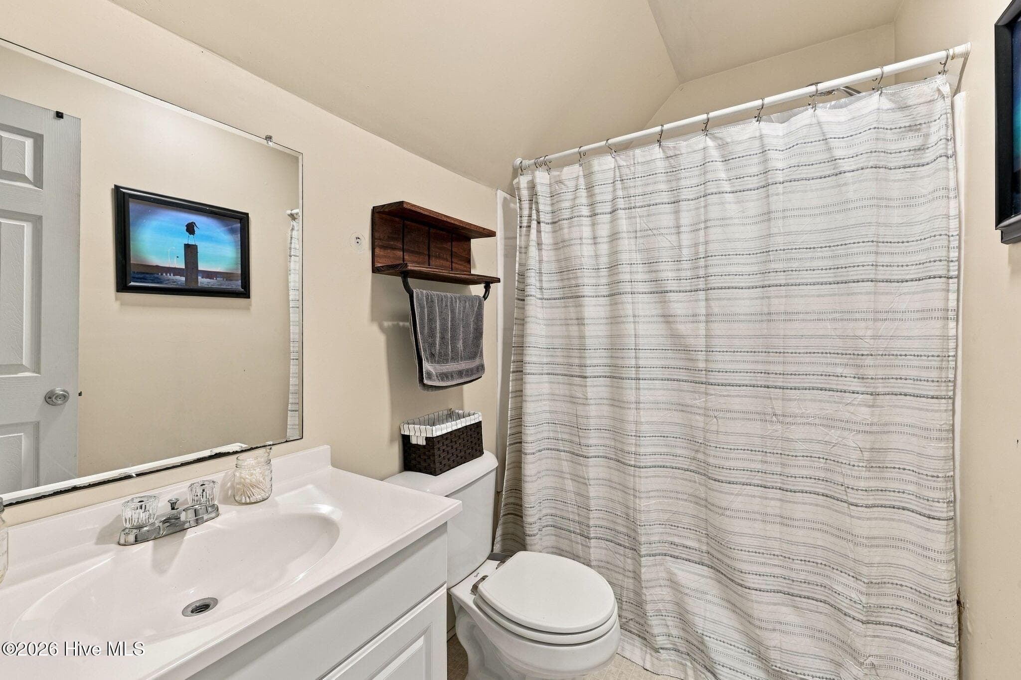 hall bath upstairs - 163 Guinea Road, Moyock, NC 27958