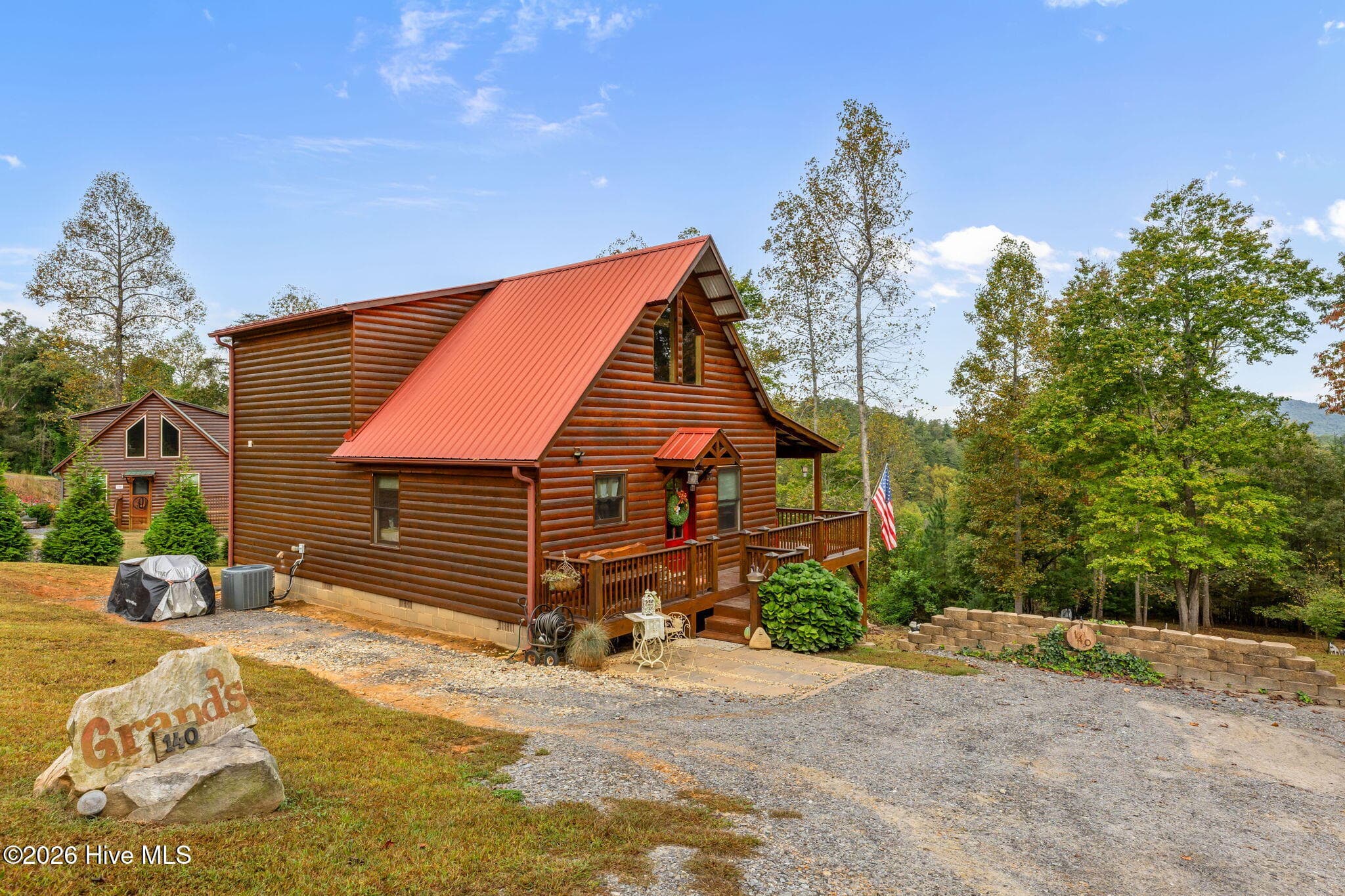 Single Family Residence at 140 Carolina Fox Circle, Murphy, NC 28906, photo 10 of 45