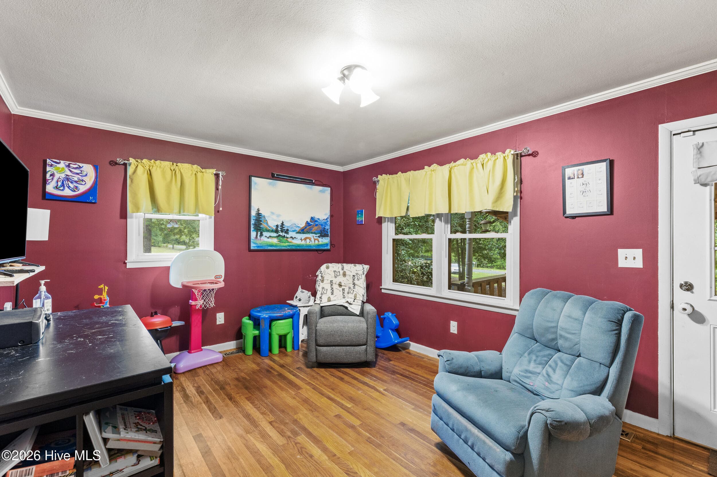 Single Family Residence at 664 S Dixie Road, Wagener, SC 29164, photo 14 of 56