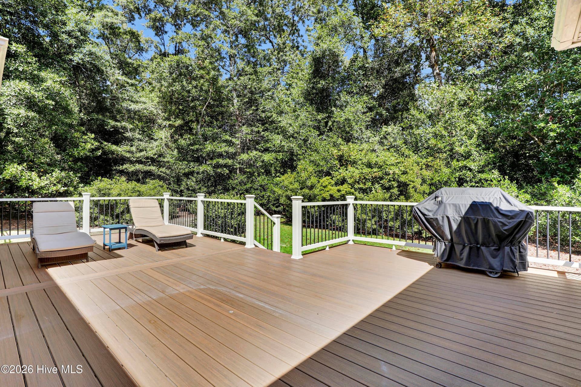 Single Family Residence at 645 Sawgrass Road, Hampstead, NC 28443, photo 14 of 47