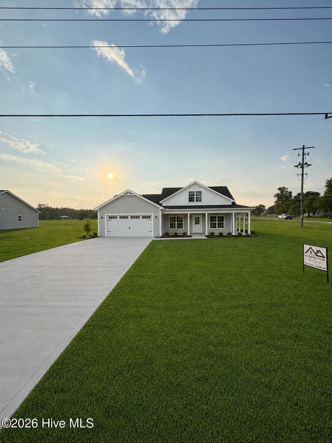 Single Family Residence at 1282 S Nc 41 And 111, Beulaville, NC 28518