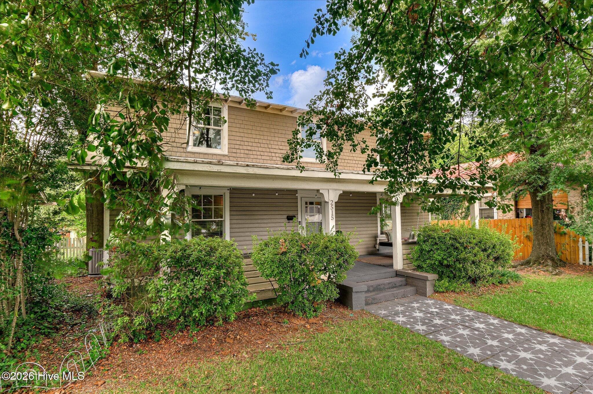 Single Family Residence at 2515 Wrightsboro Road, Augusta, GA 30904, photo 3 of 62
