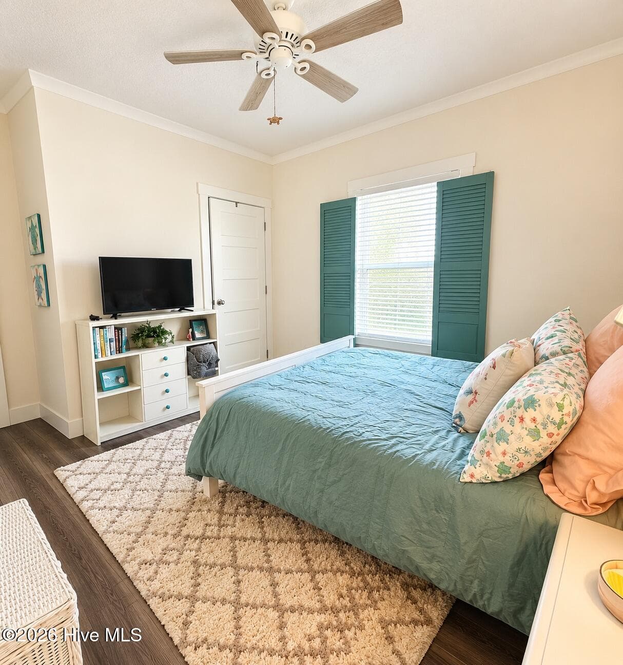 Manufactured Home at 303 Live Oak Drive, Sunset Beach, NC 28468, photo 24 of 33