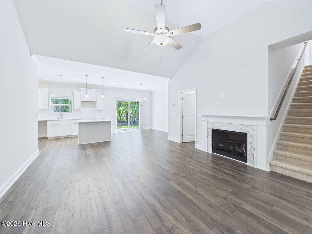 TELLURIDE LOT 06 - "Colston" - 229 Telluride Court, Aberdeen, NC 28315
