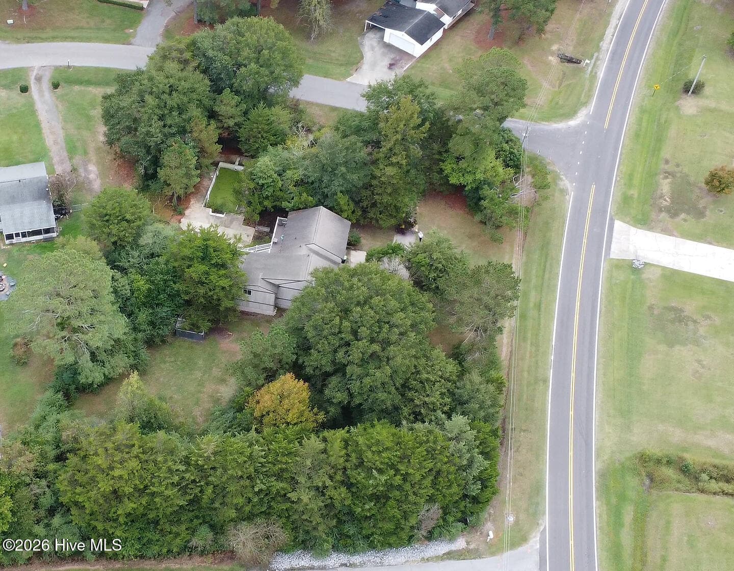 Single Family Residence at 3001 Askew Road, Farmville, NC 27828, photo 7 of 42