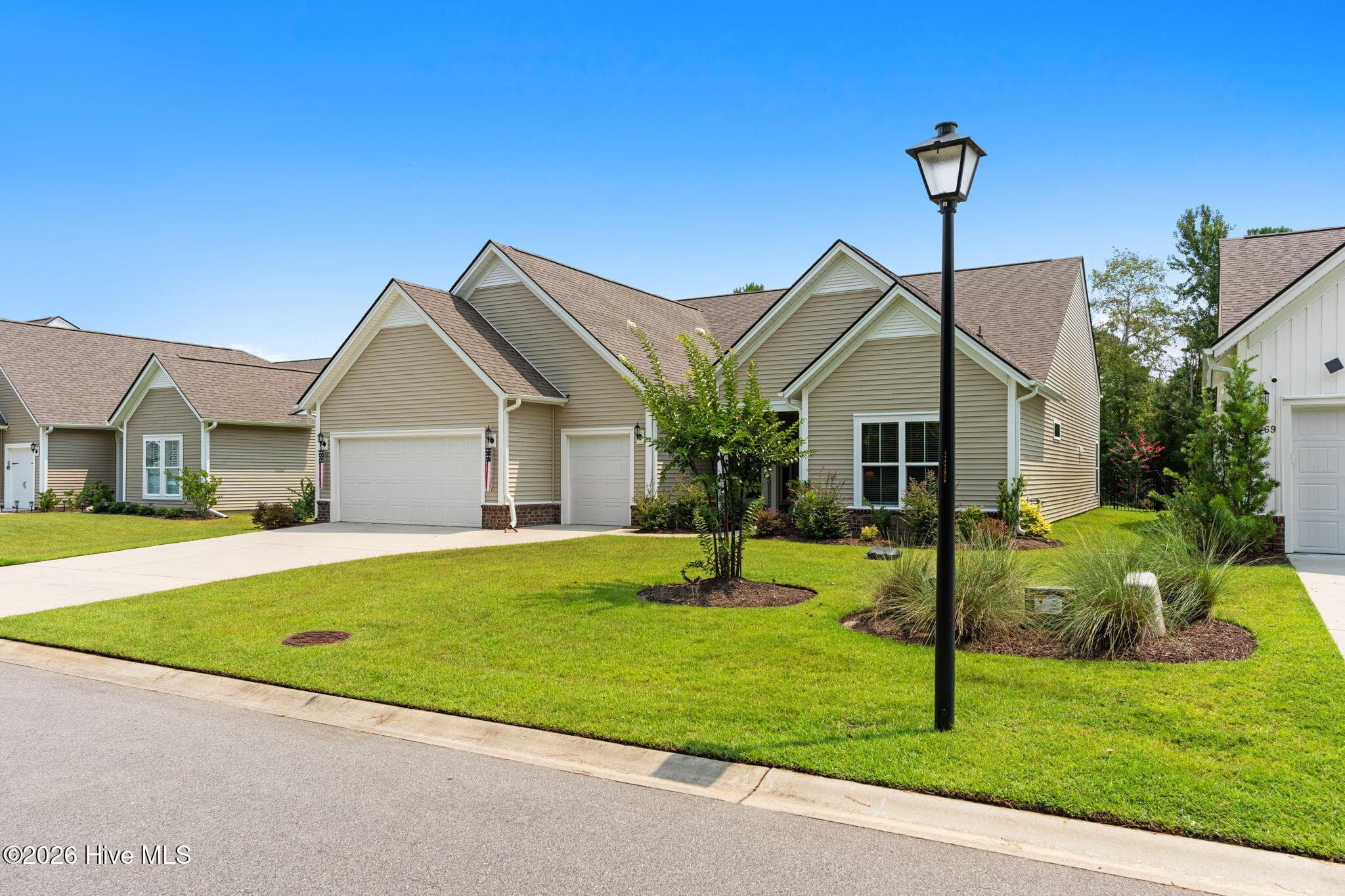 Single Family Residence at 73 Eagle Claw Drive, Carolina Shores, NC 28467, Carolina Shores, photo 4 of 56