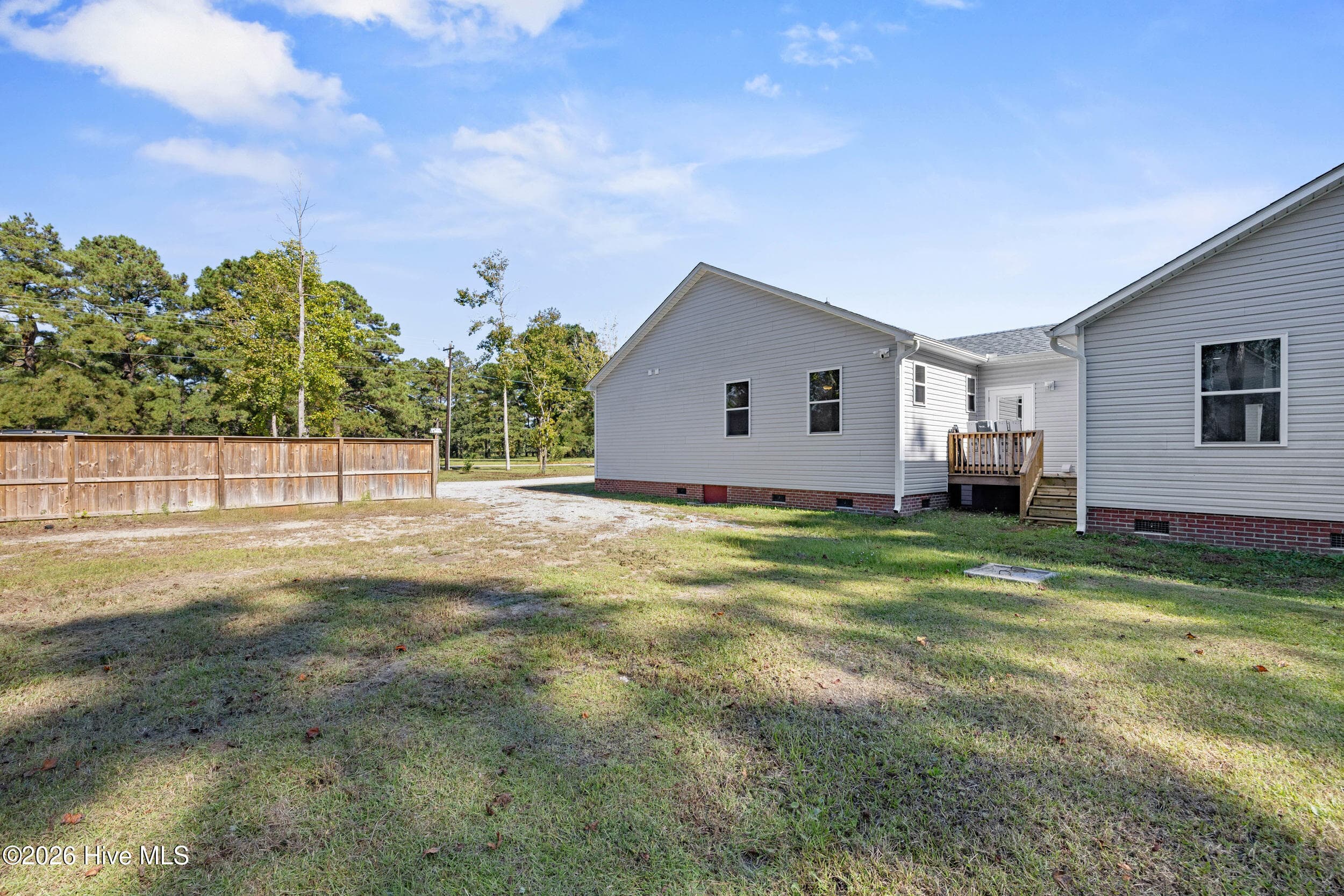 Single Family Residence at 469 West Firetower Road, Swansboro, NC 28584, photo 54 of 56