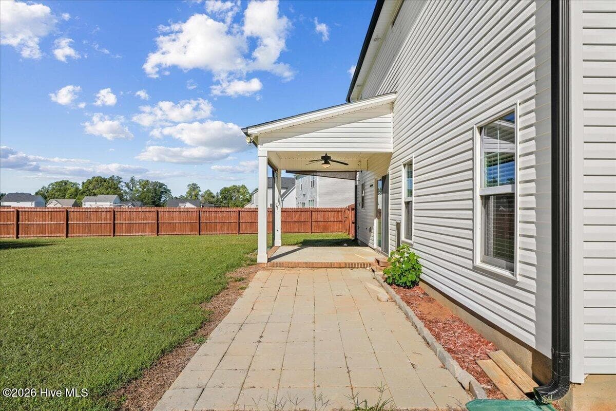 Single Family Residence at 82 Surf Scoter Drive, Selma, NC 27576, photo 9 of 53