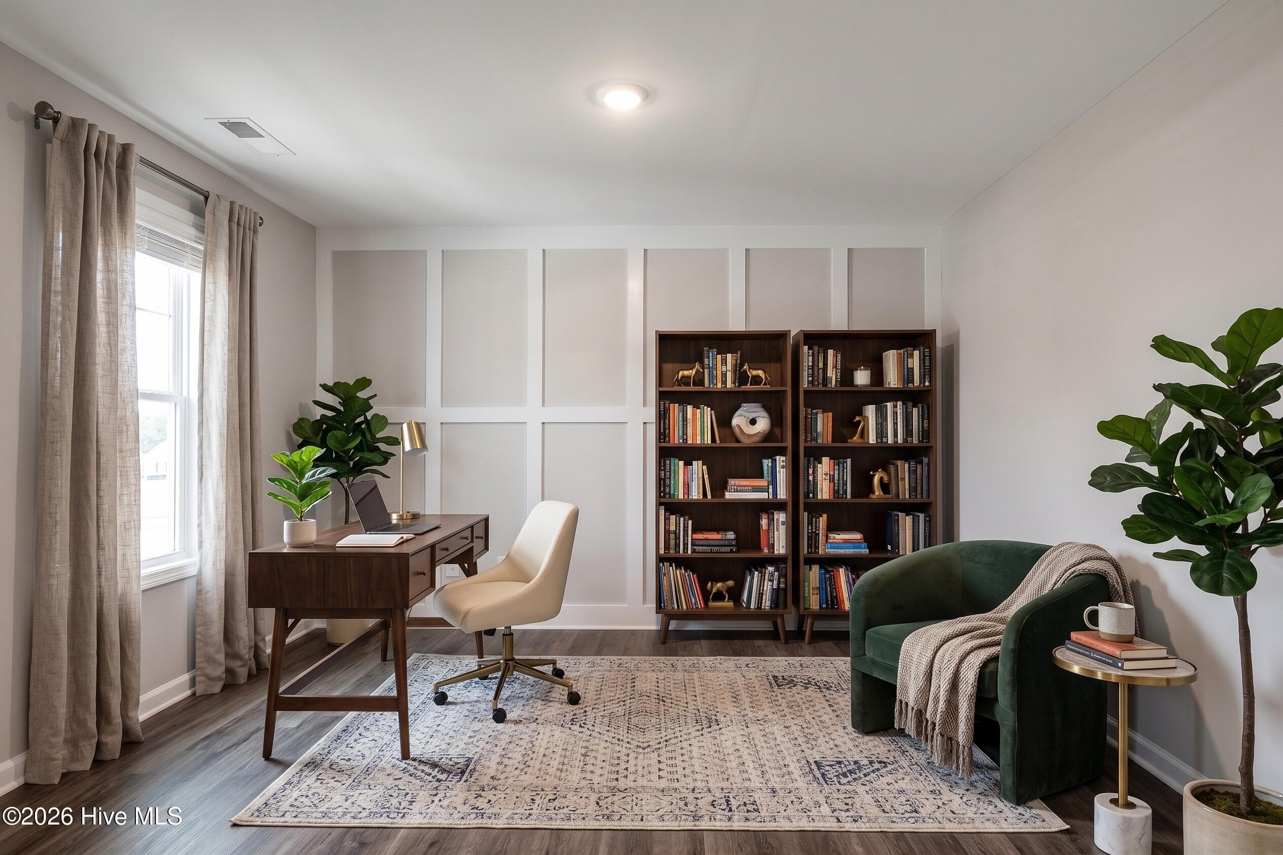Virtually Staged - 25 W Emily Gardens Drive, Selma, NC 27576