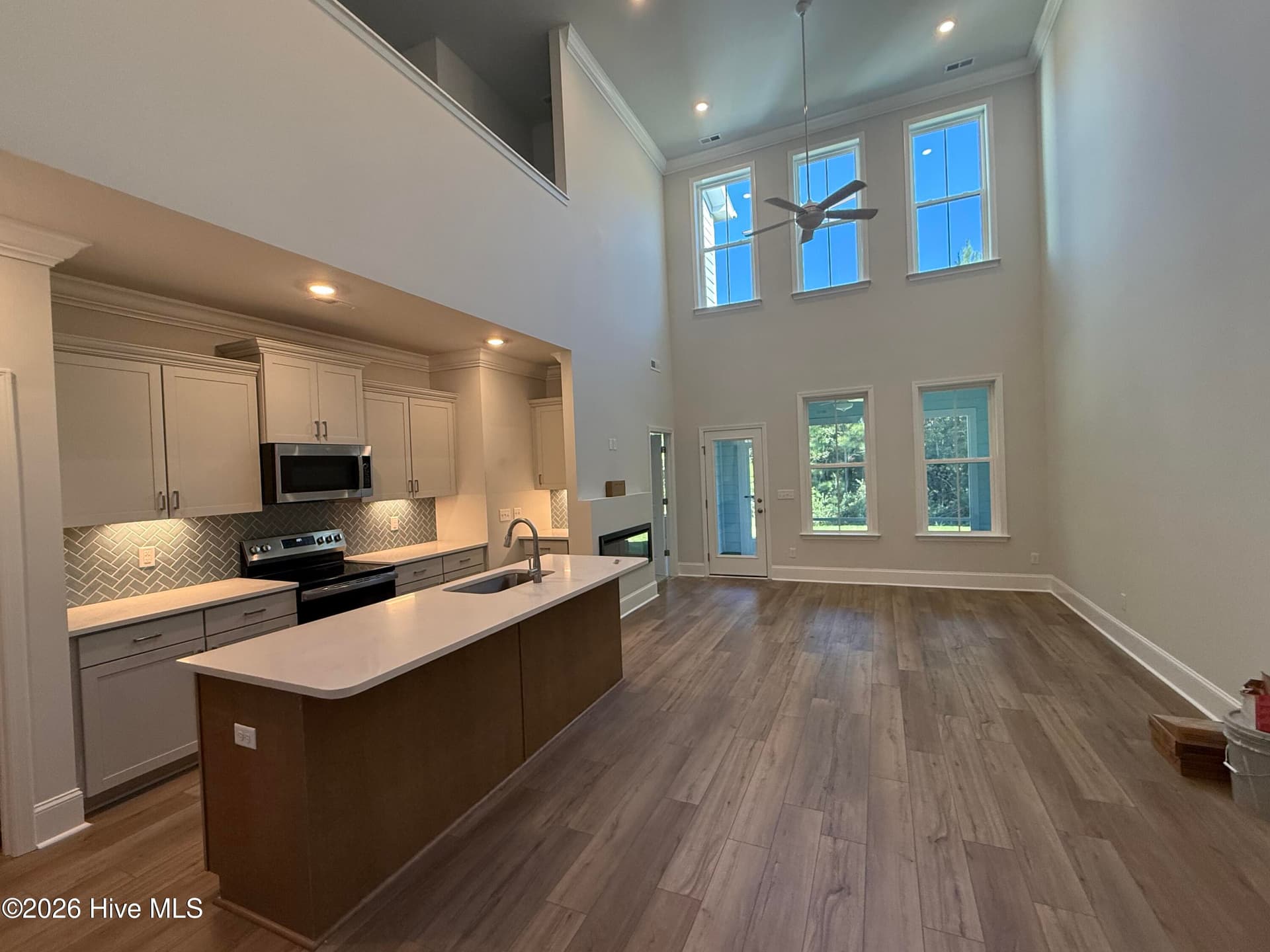 Townhouse at 6803 Fellowship Drive, Leland, NC 28451, photo 6 of 50