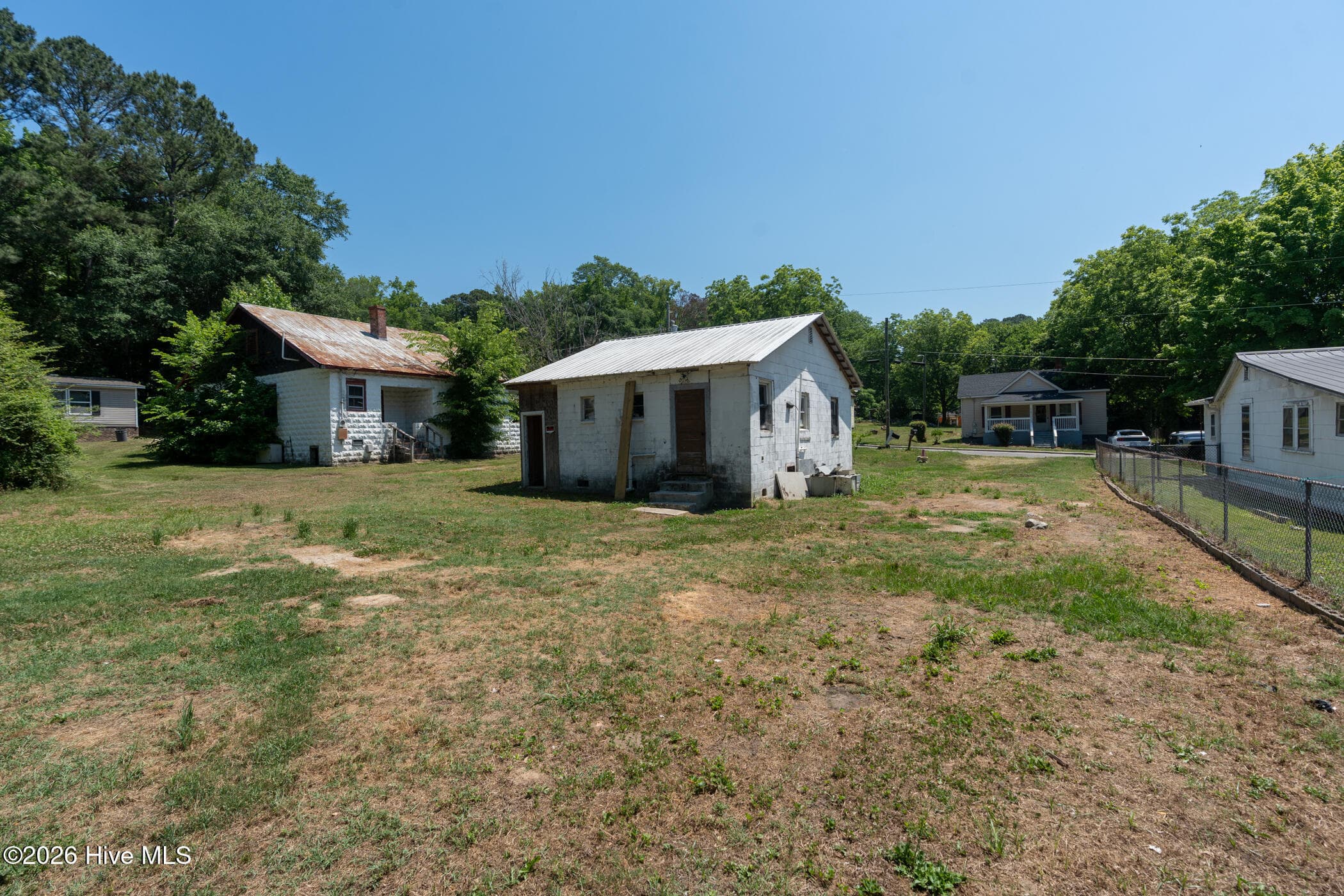 Single Family Residence at 125 Garrett Street, Rockingham, NC 28379, photo 5 of 8