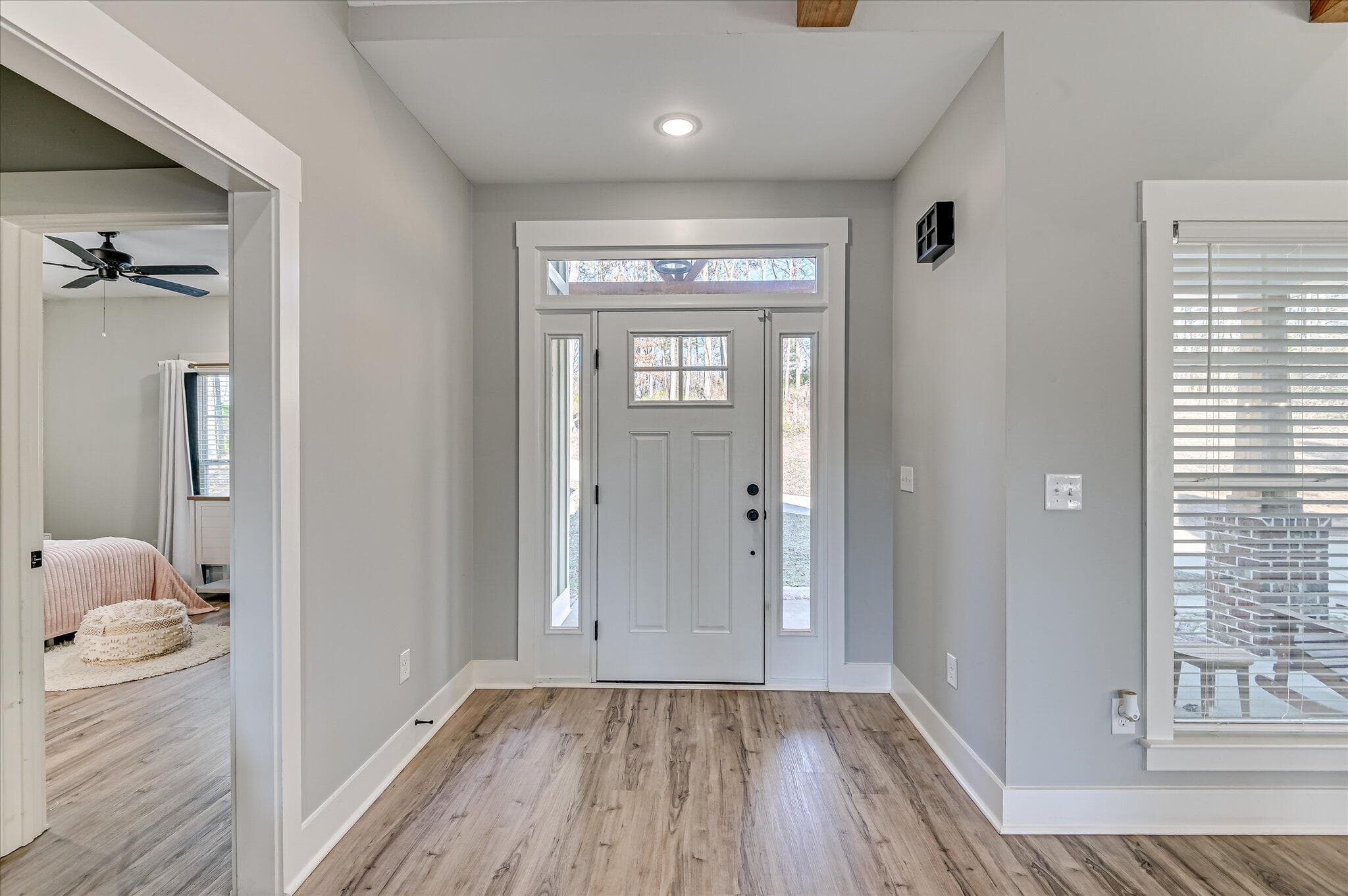 Single Family Residence at 955 Colonel Shaw's Way, North Augusta, SC 29860, photo 7 of 51
