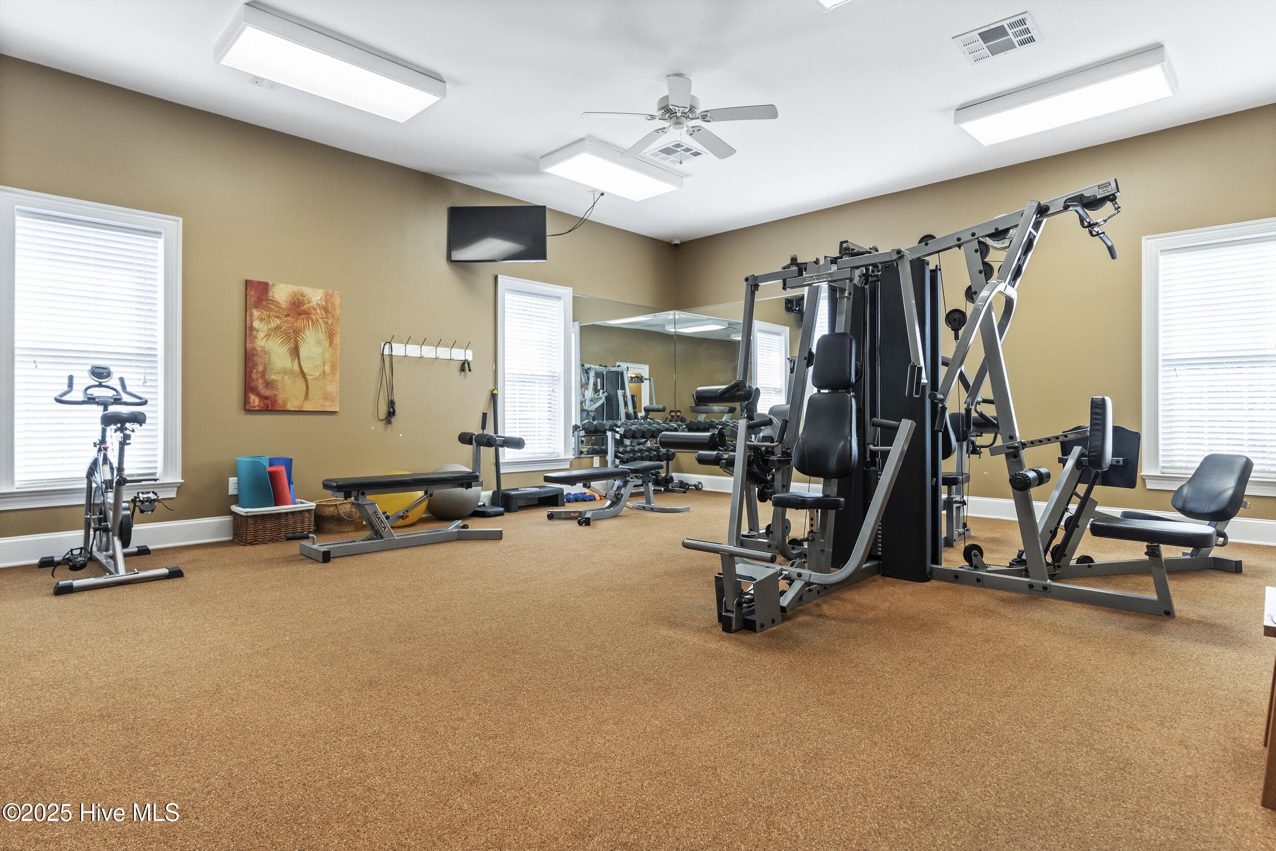 Fitness Center - 2100 Marsh Grove Lane Unit 2102, Southport, NC 28461