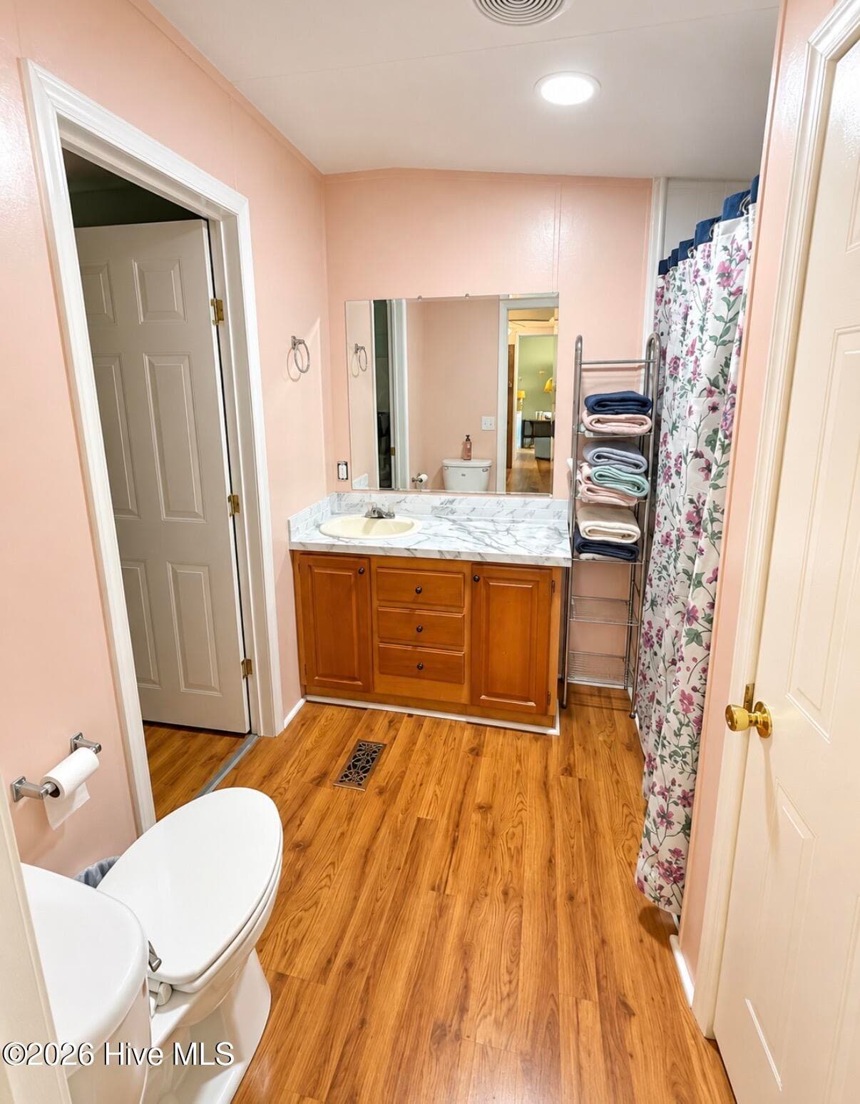 Manufactured Home at 1004 Kayla Court, Elizabeth City, NC 27909, photo 6 of 10