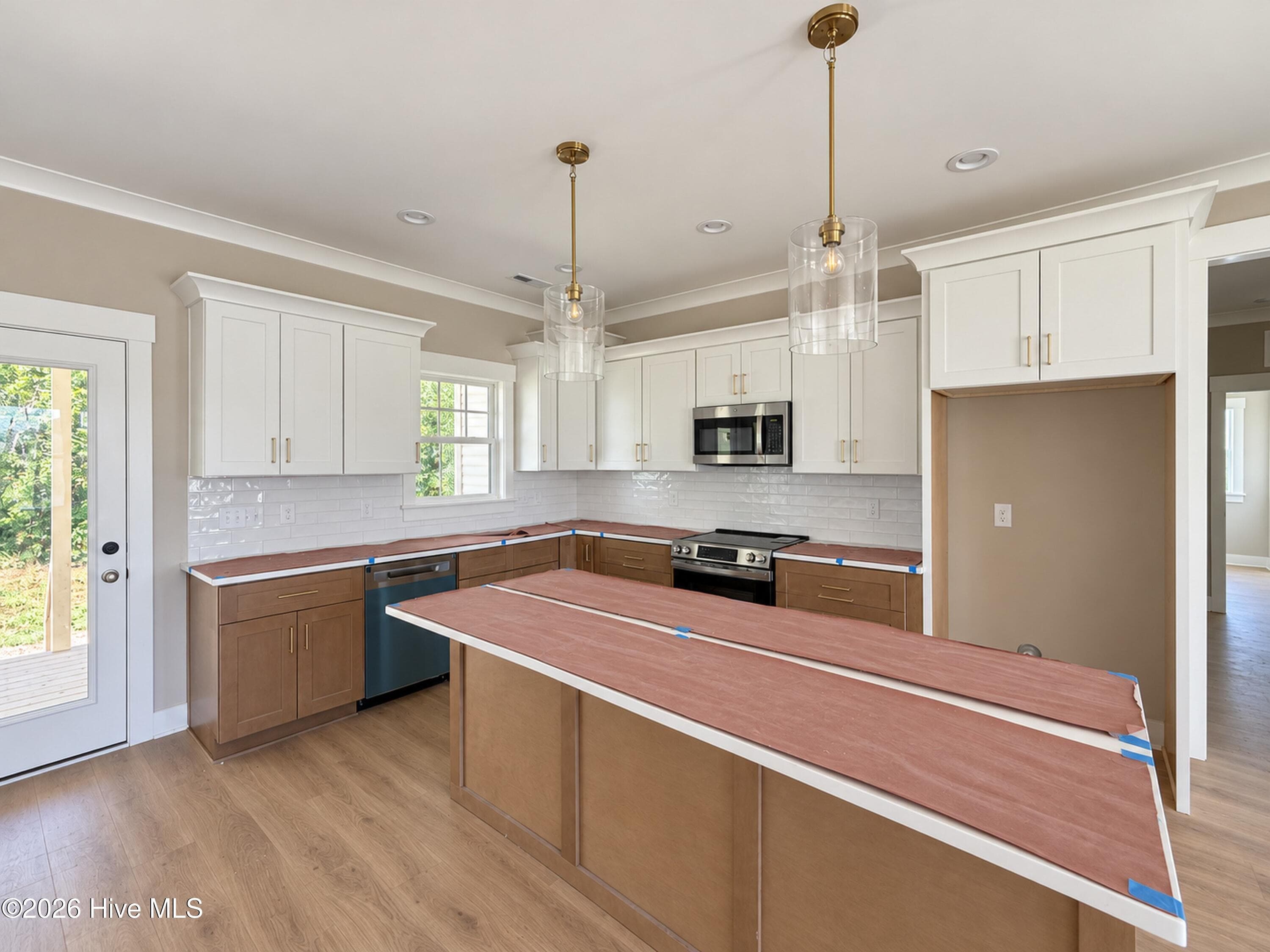 Single Family Residence at 32 Clio Court, Selma, NC 27576, photo 22 of 65