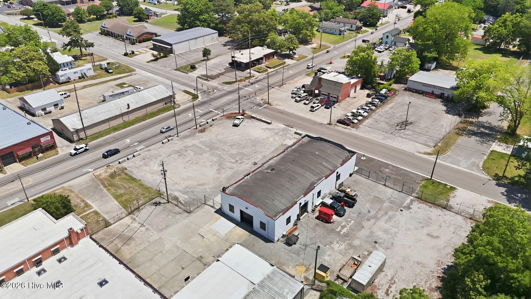 Commercial Sale at 424 Hackney Avenue, Washington, NC 27889, photo 2 of 47