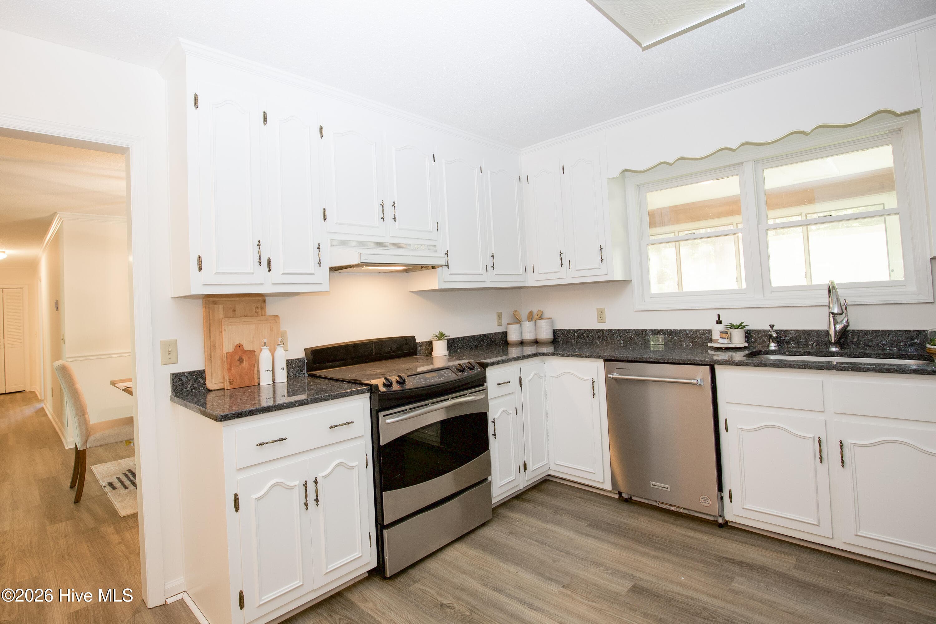 Single Family Residence at 48 Martin Drive, Whispering Pines, NC 28327, Whispering Pines, photo 14 of 49