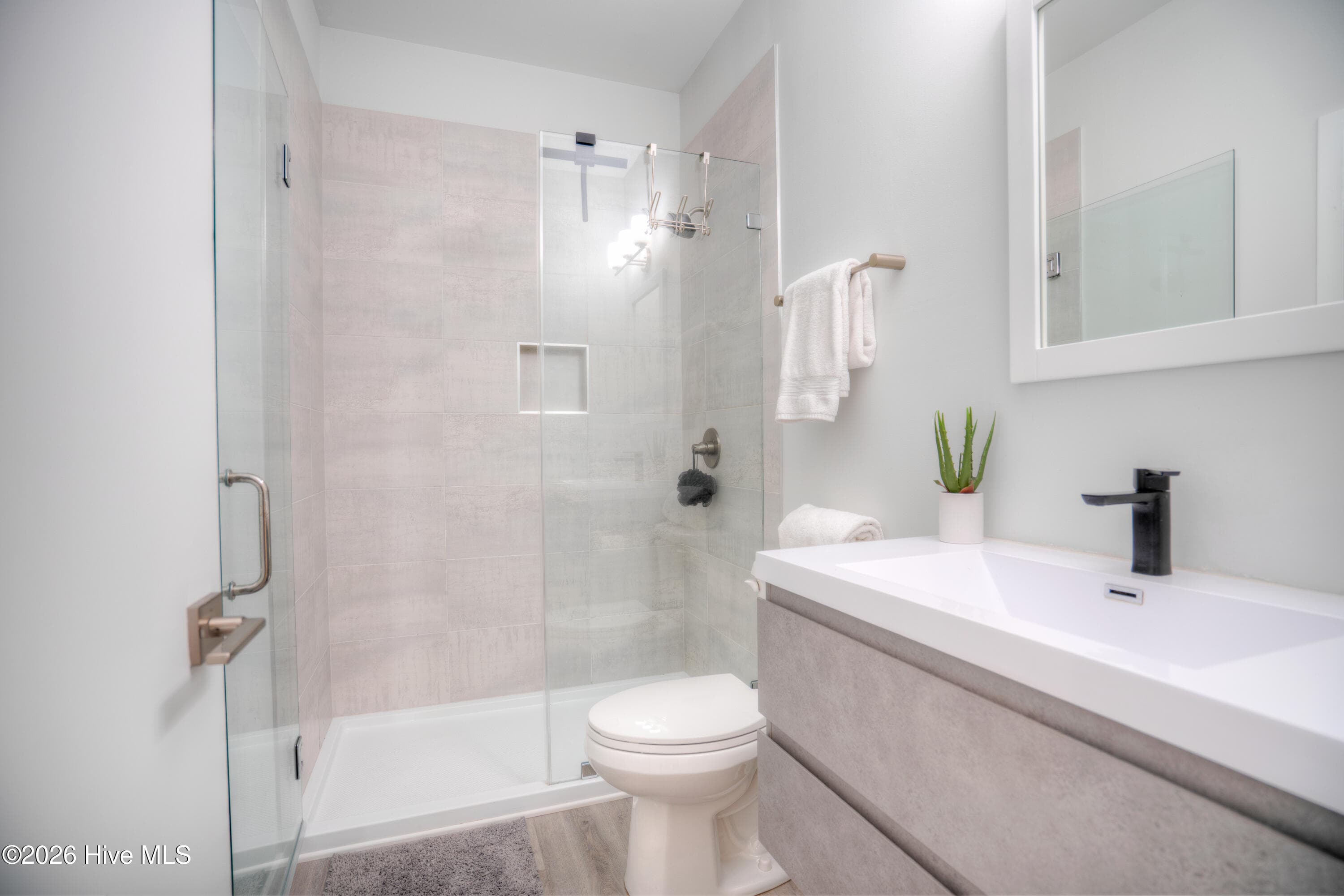 Ground Level Bath - 601 Spartanburg Avenue 1, Carolina Beach, NC 28428