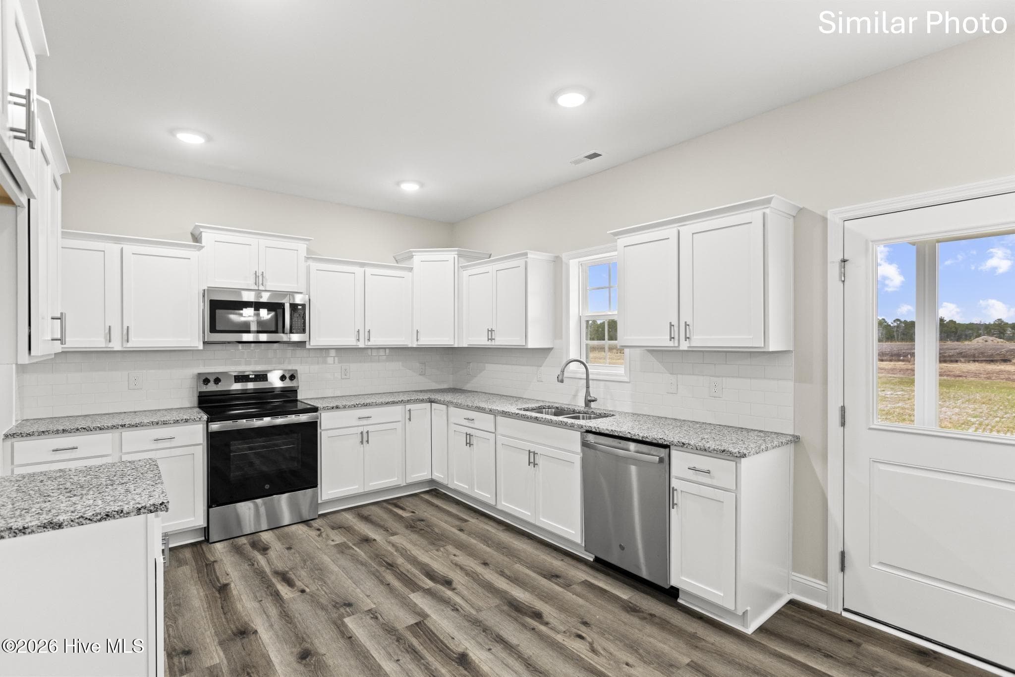 774 Aria Lane, Hubert, NC 28539