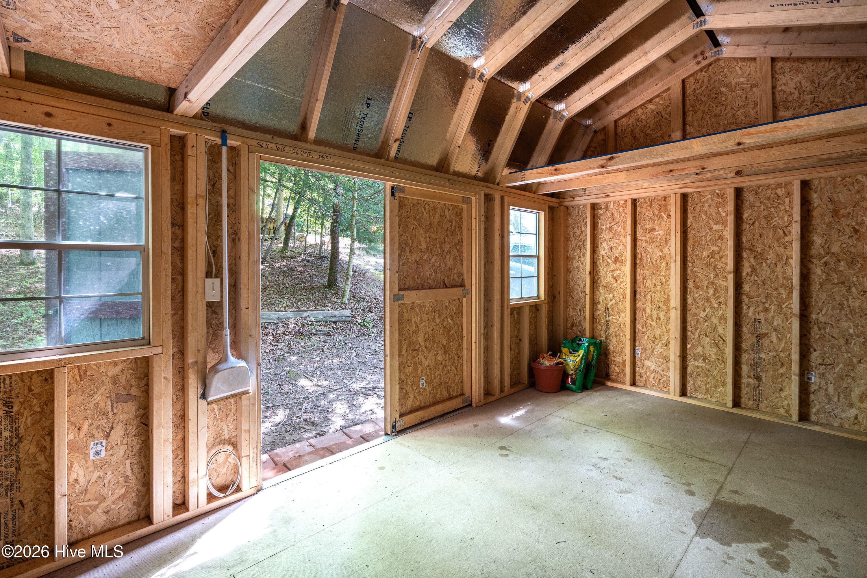 Single Family Residence at 44 Red Wolf Trail, Blairsville, GA 30512, photo 32 of 46