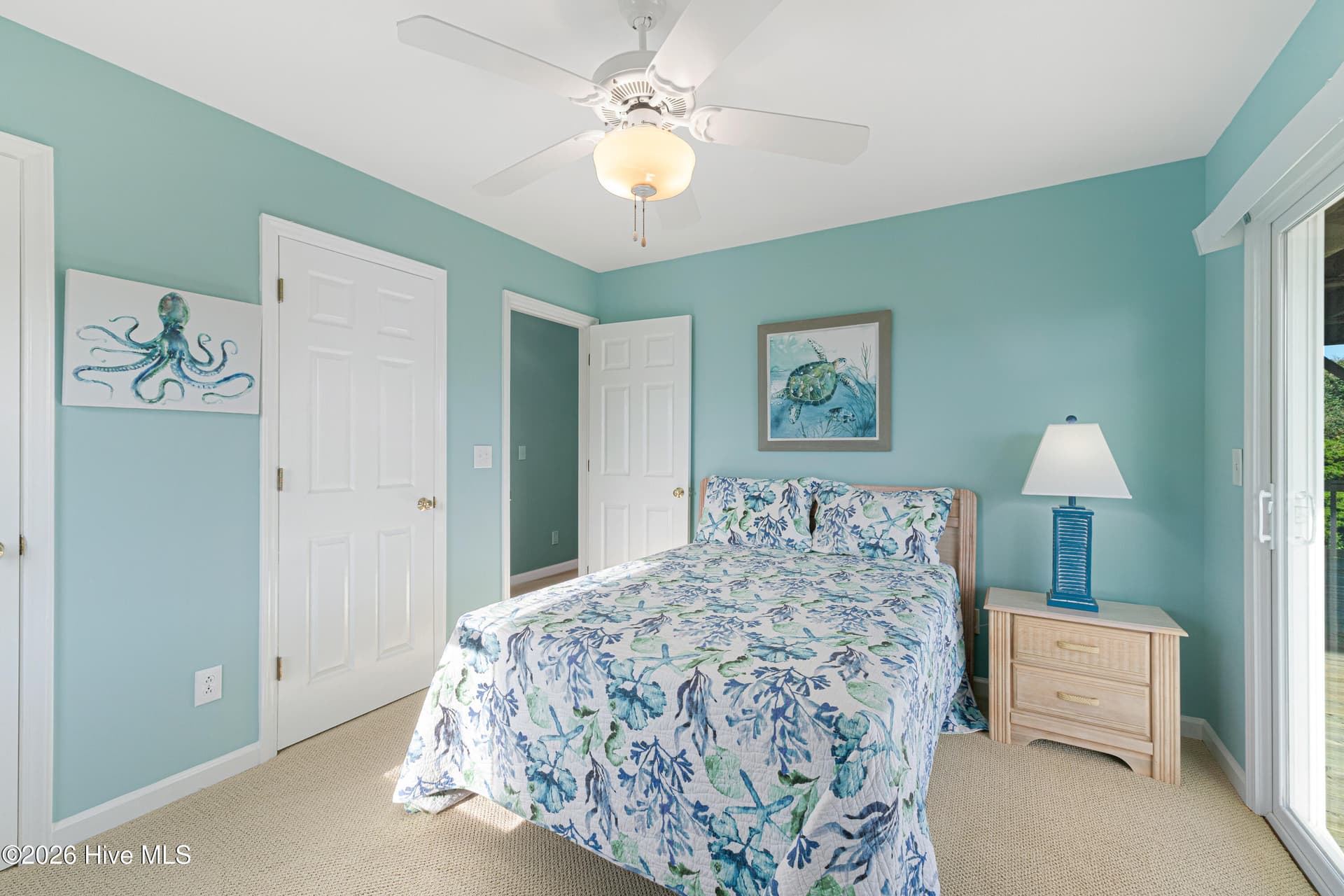 Single Family Residence at 118 Heverly Drive, Emerald Isle, NC 28594, photo 29 of 61