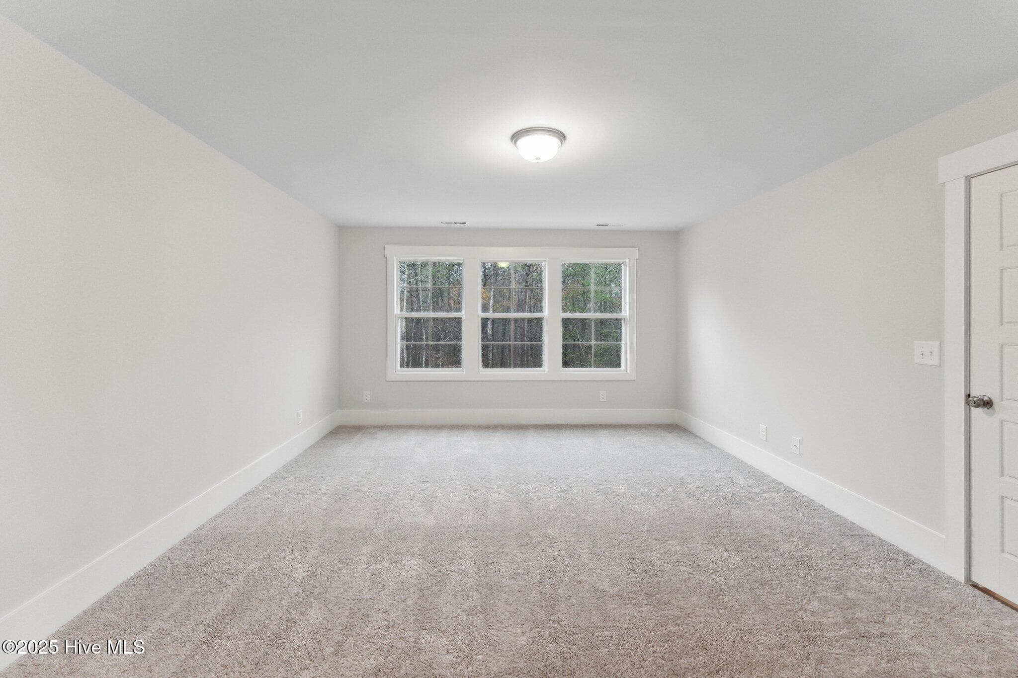 Single Family Residence at 1016 Doe Place, Wilmington, NC 28409, photo 22 of 36