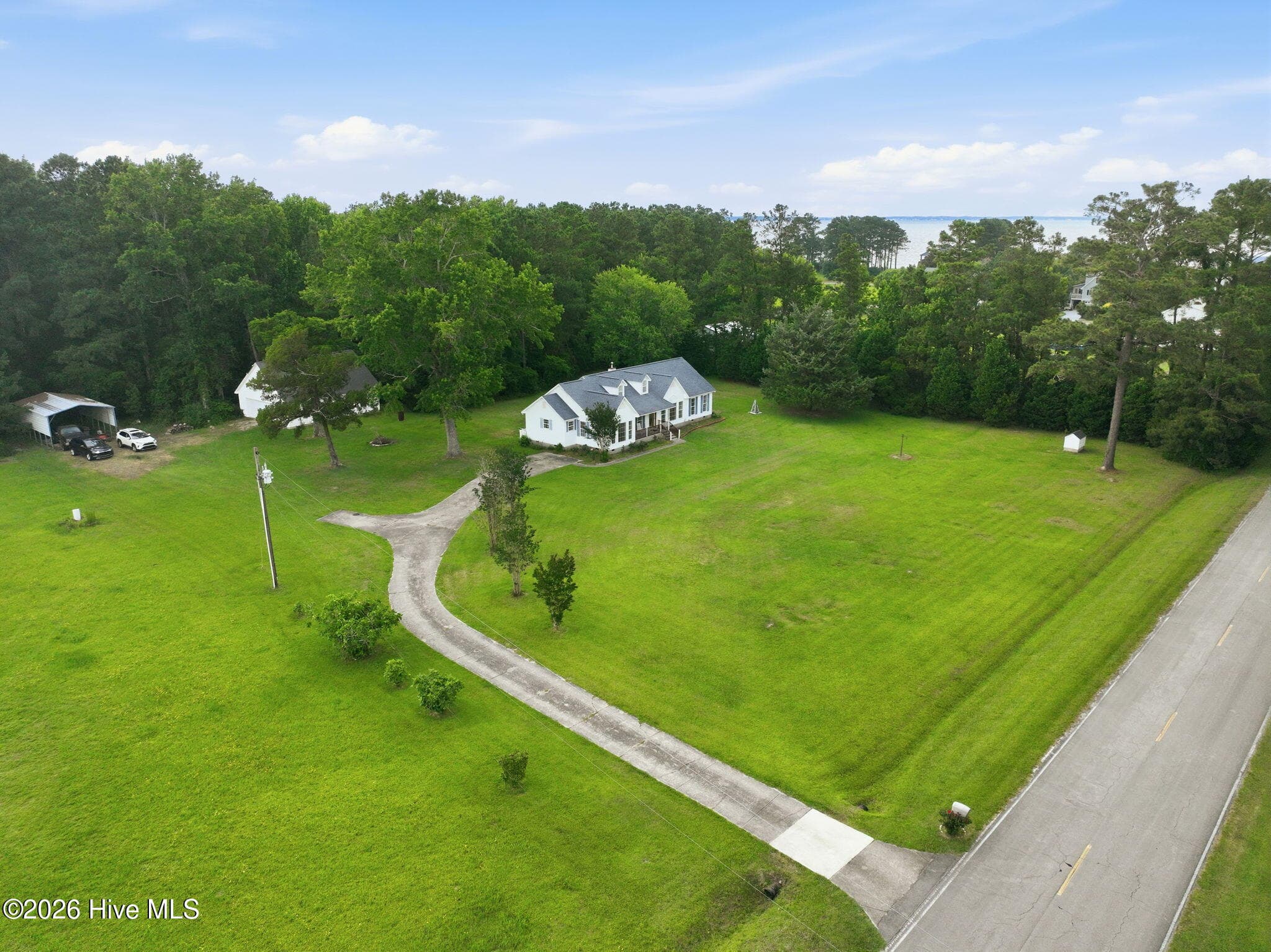 Single Family Residence at 225 Godfrey Boulevard, Havelock, NC 28532, photo 4 of 28