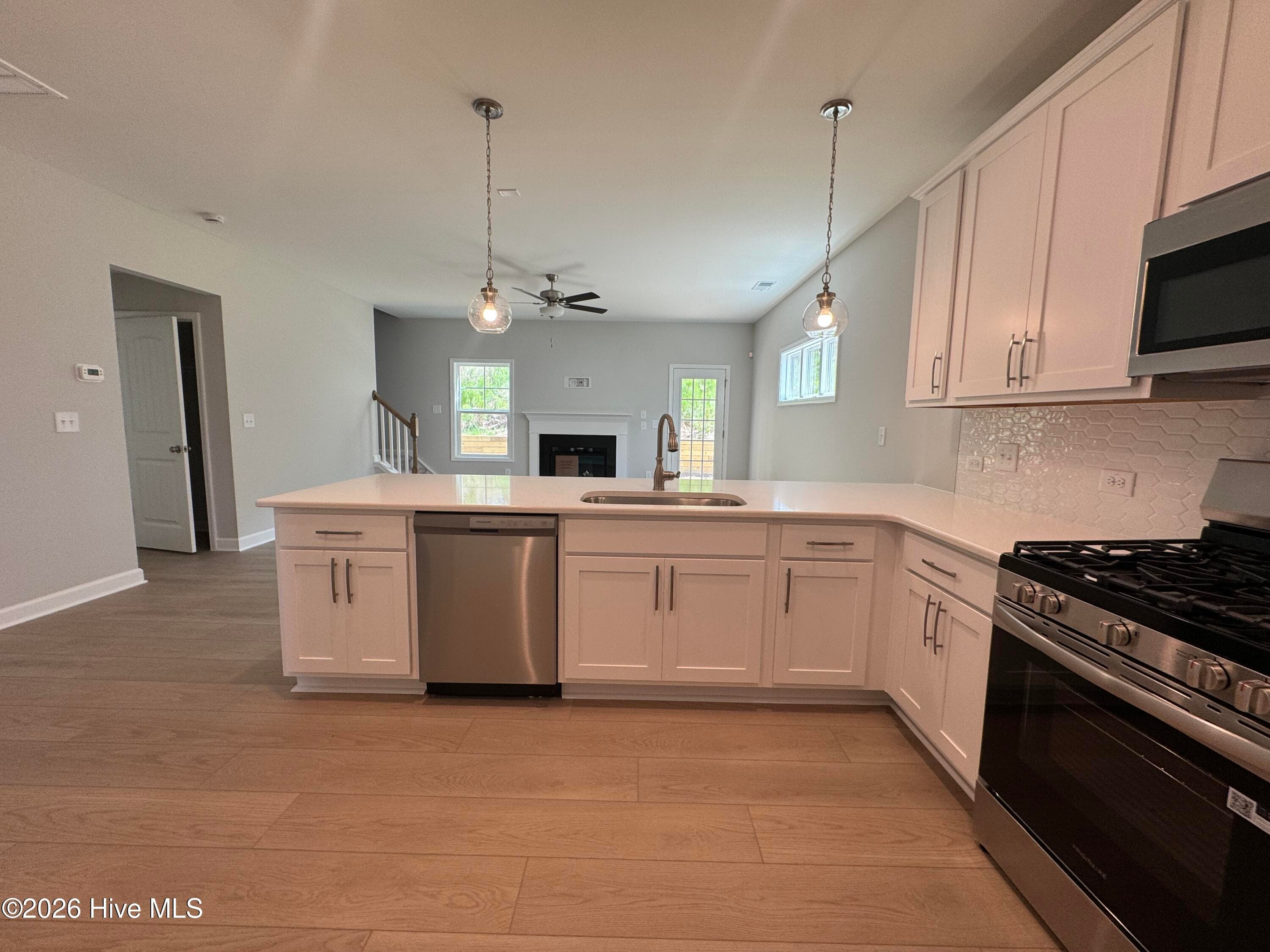 Single Family Residence at 298 Rough Ridge Trail 29, Aberdeen, NC 28315, photo 39 of 189