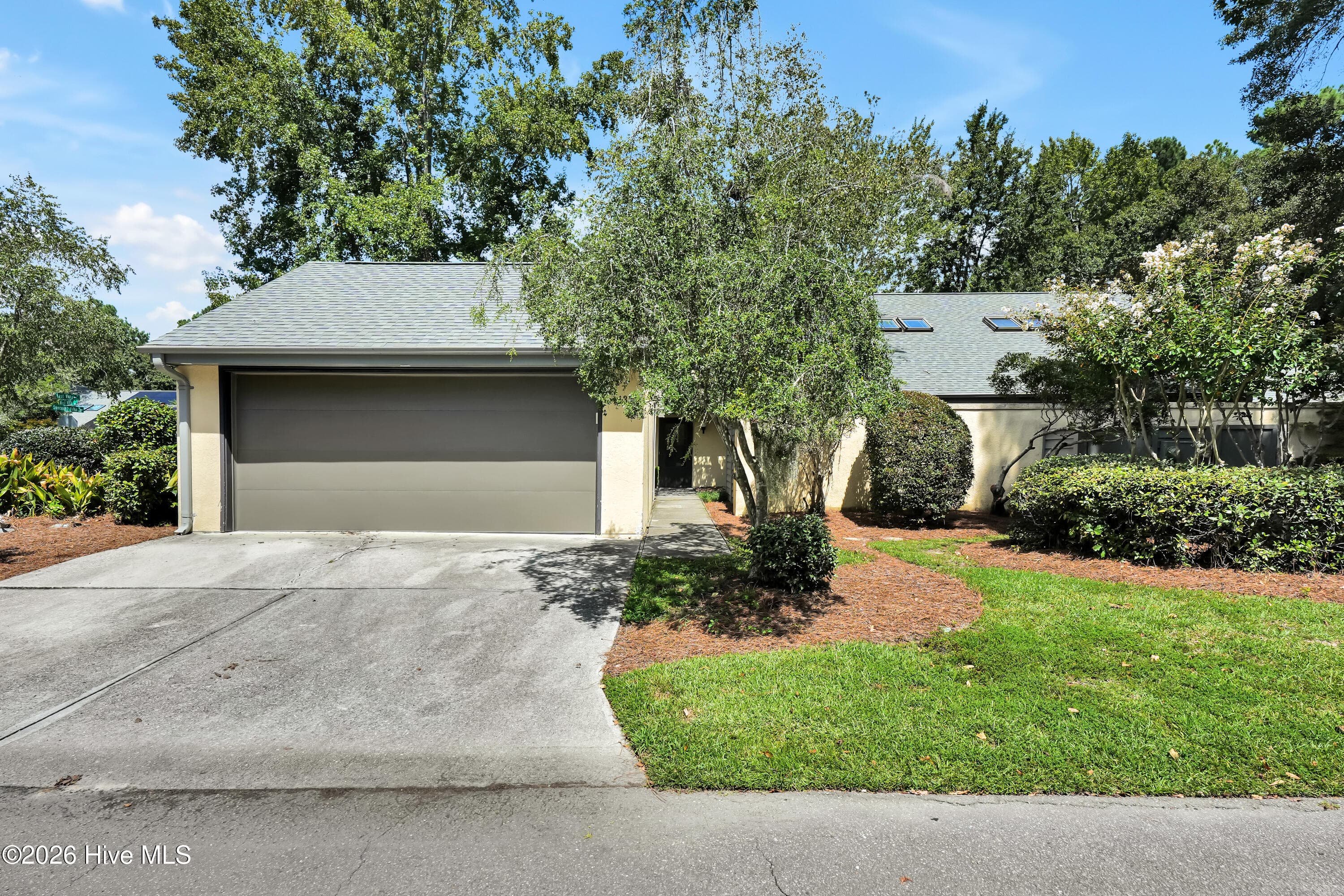 Townhouse at 1433 Villa Place E, Wilmington, NC 28409