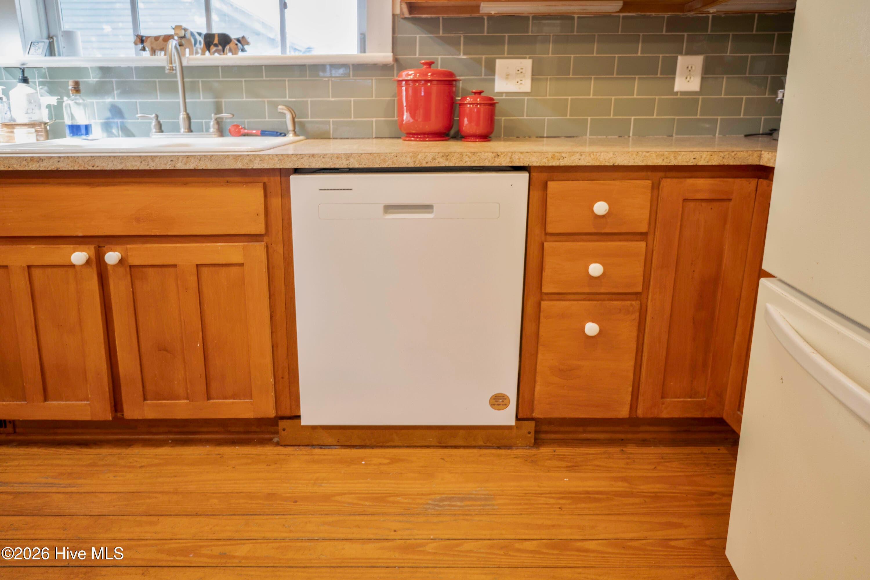 Single Family Residence at 408 Phillips Street, Edenton, NC 27932, photo 12 of 50