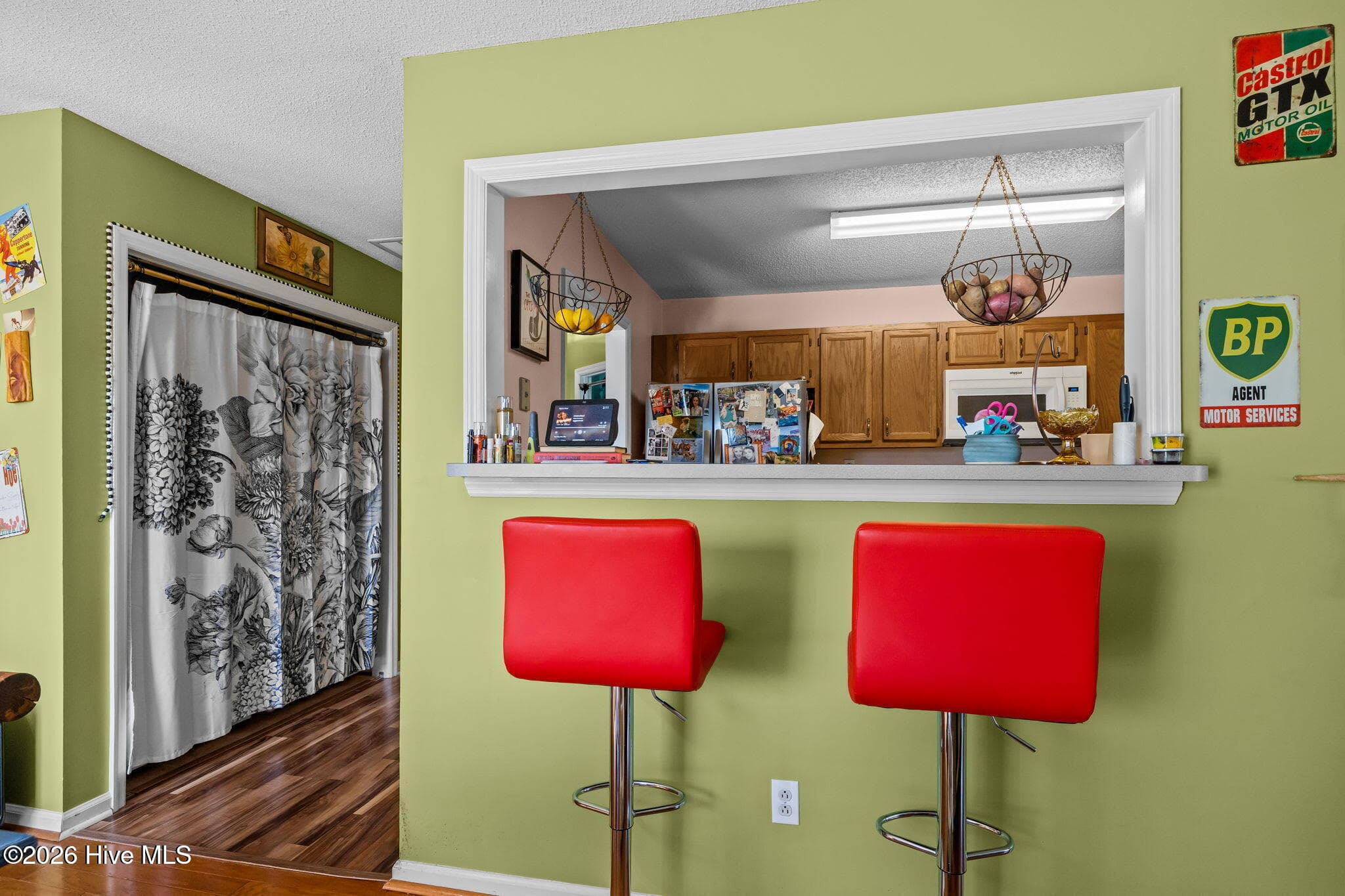 Single Family Residence at 305 Tassel Court, Hubert, NC 28539, photo 6 of 17