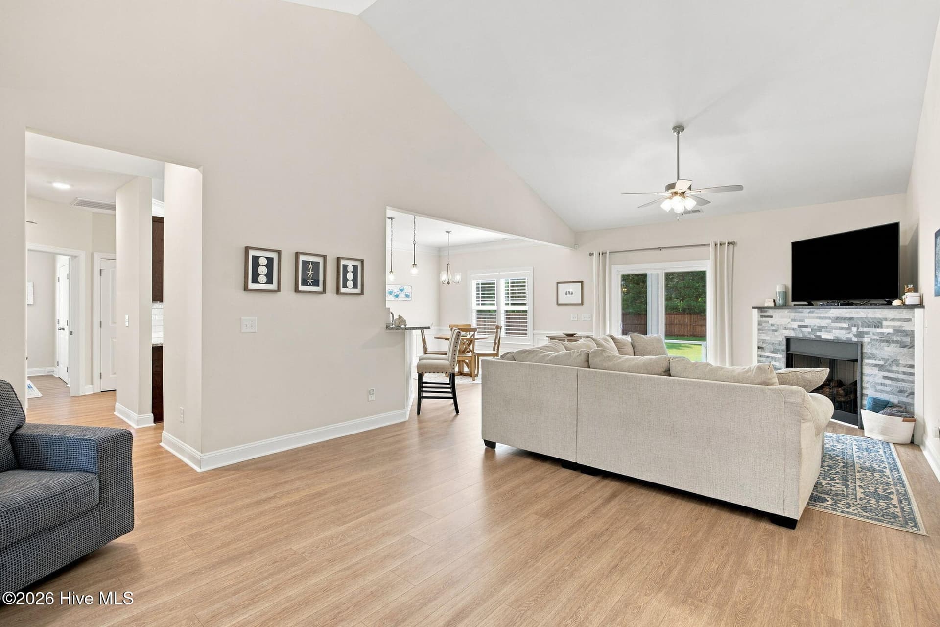Single Family Residence at 7189 Old Stump Drive SE, Leland, NC 28451, photo 3 of 49